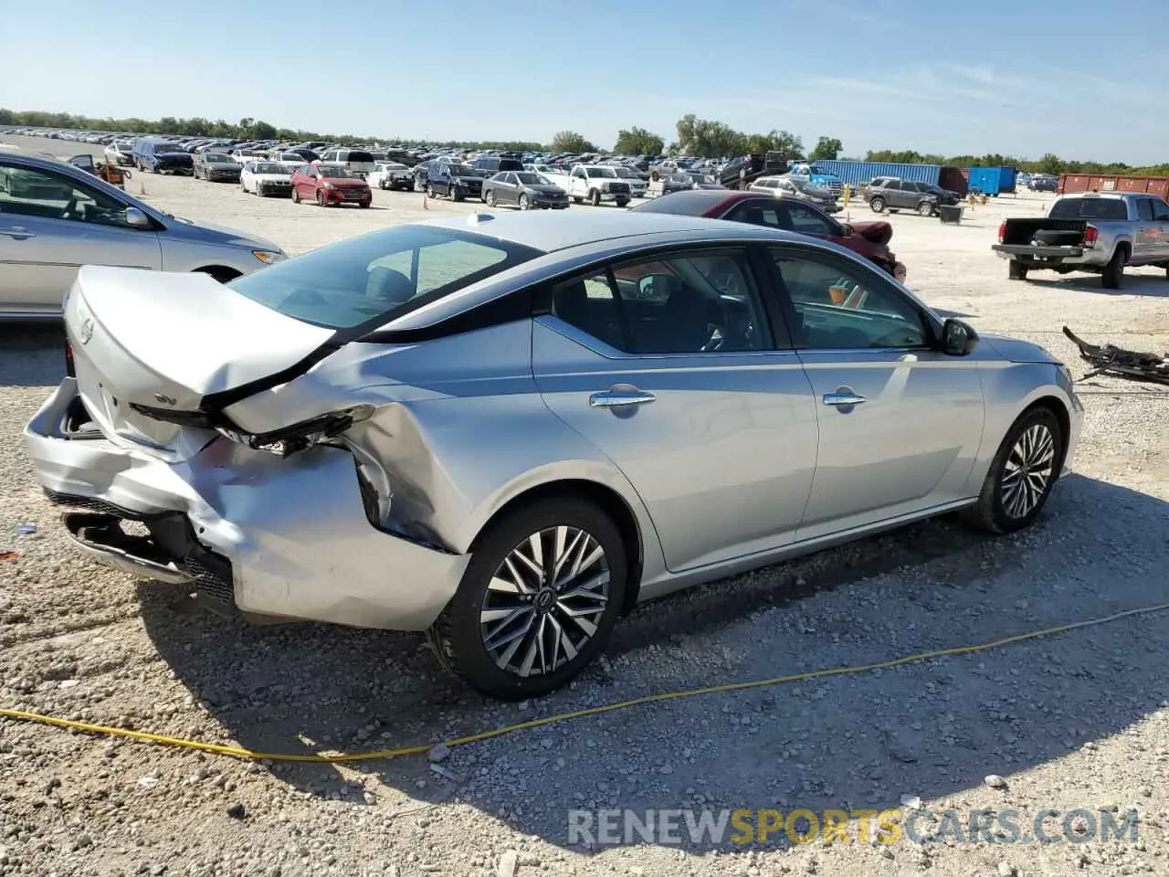 3 Photograph of a damaged car 1N4BL4DV7RN338983 NISSAN ALTIMA 2024