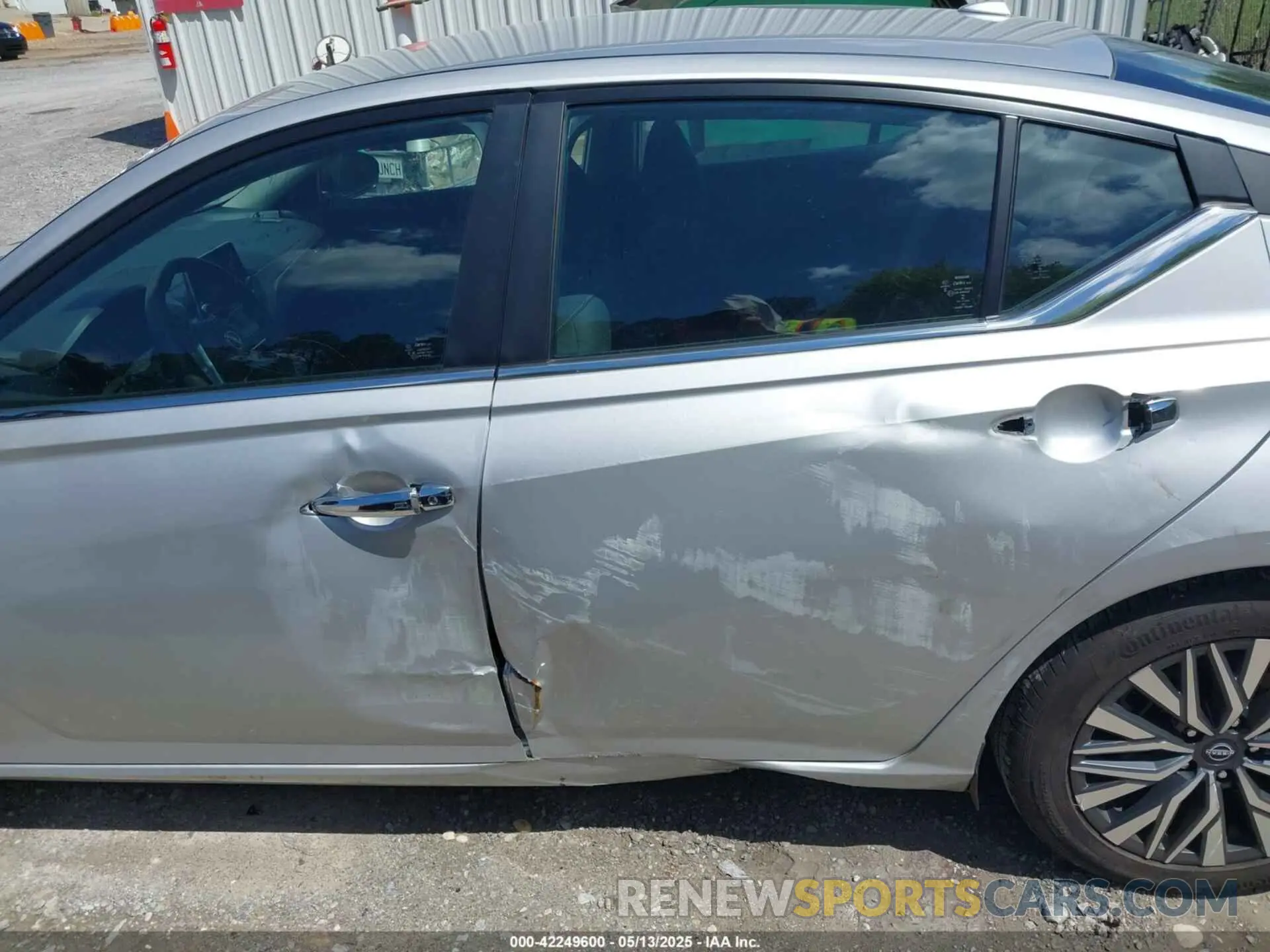 14 Photograph of a damaged car 1N4BL4DV7RN339728 NISSAN ALTIMA 2024