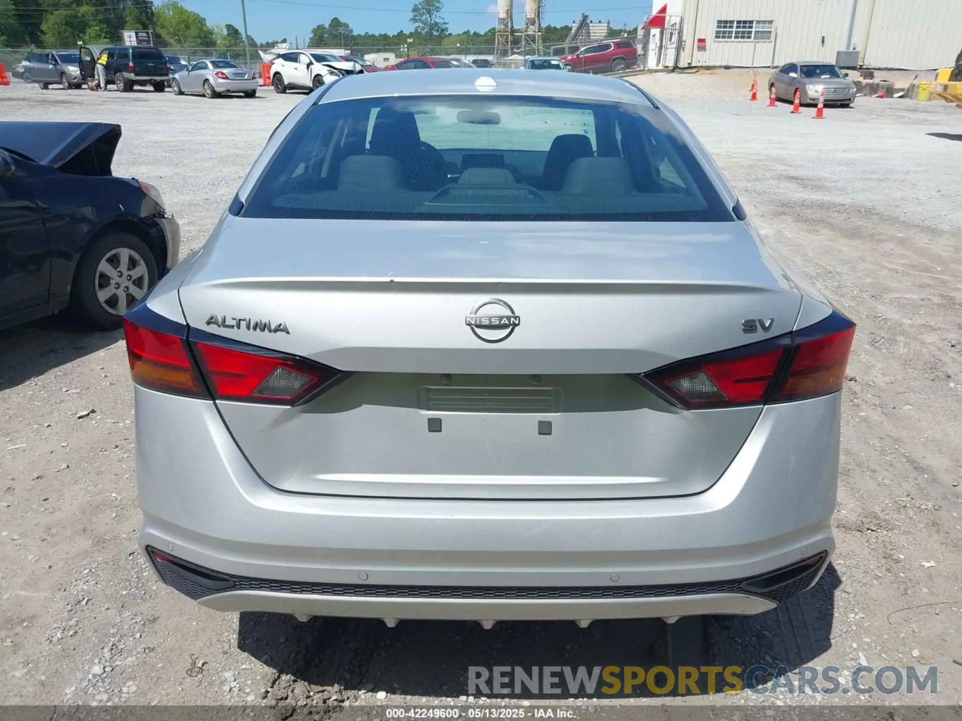 16 Photograph of a damaged car 1N4BL4DV7RN339728 NISSAN ALTIMA 2024