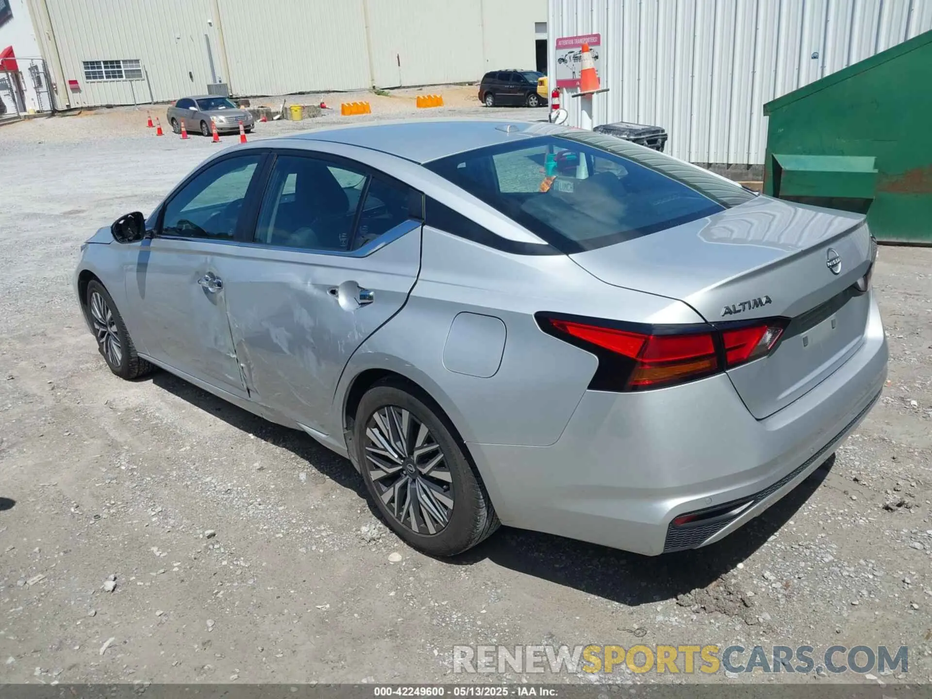 3 Photograph of a damaged car 1N4BL4DV7RN339728 NISSAN ALTIMA 2024