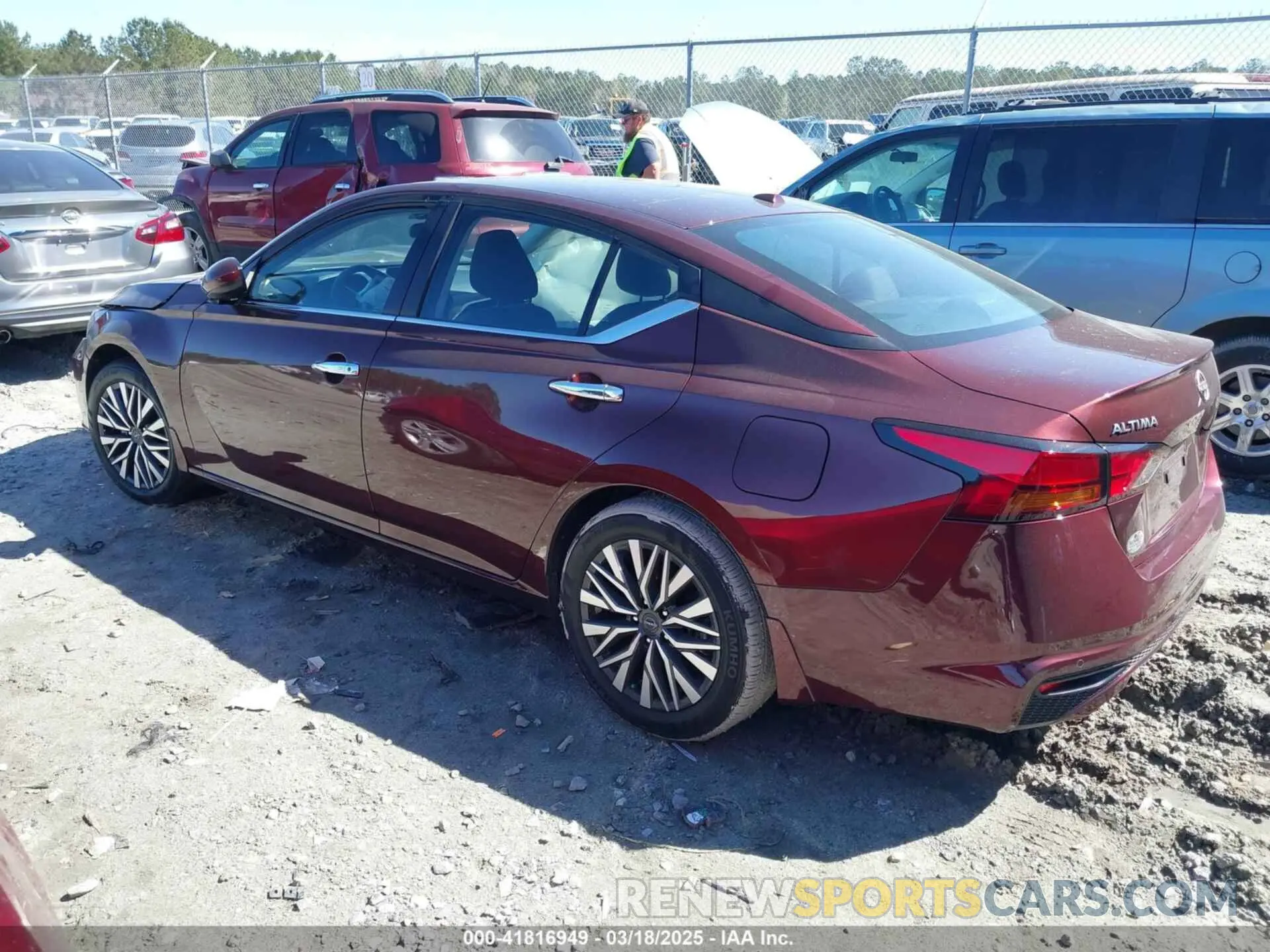 3 Photograph of a damaged car 1N4BL4DV7RN350972 NISSAN ALTIMA 2024