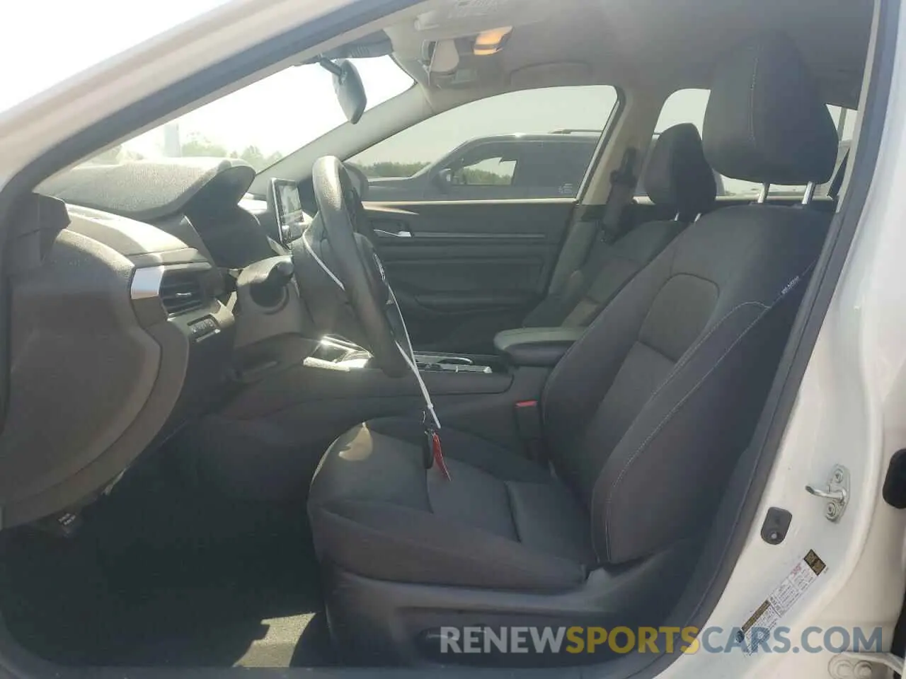 7 Photograph of a damaged car 1N4BL4DV7RN375628 NISSAN ALTIMA 2024