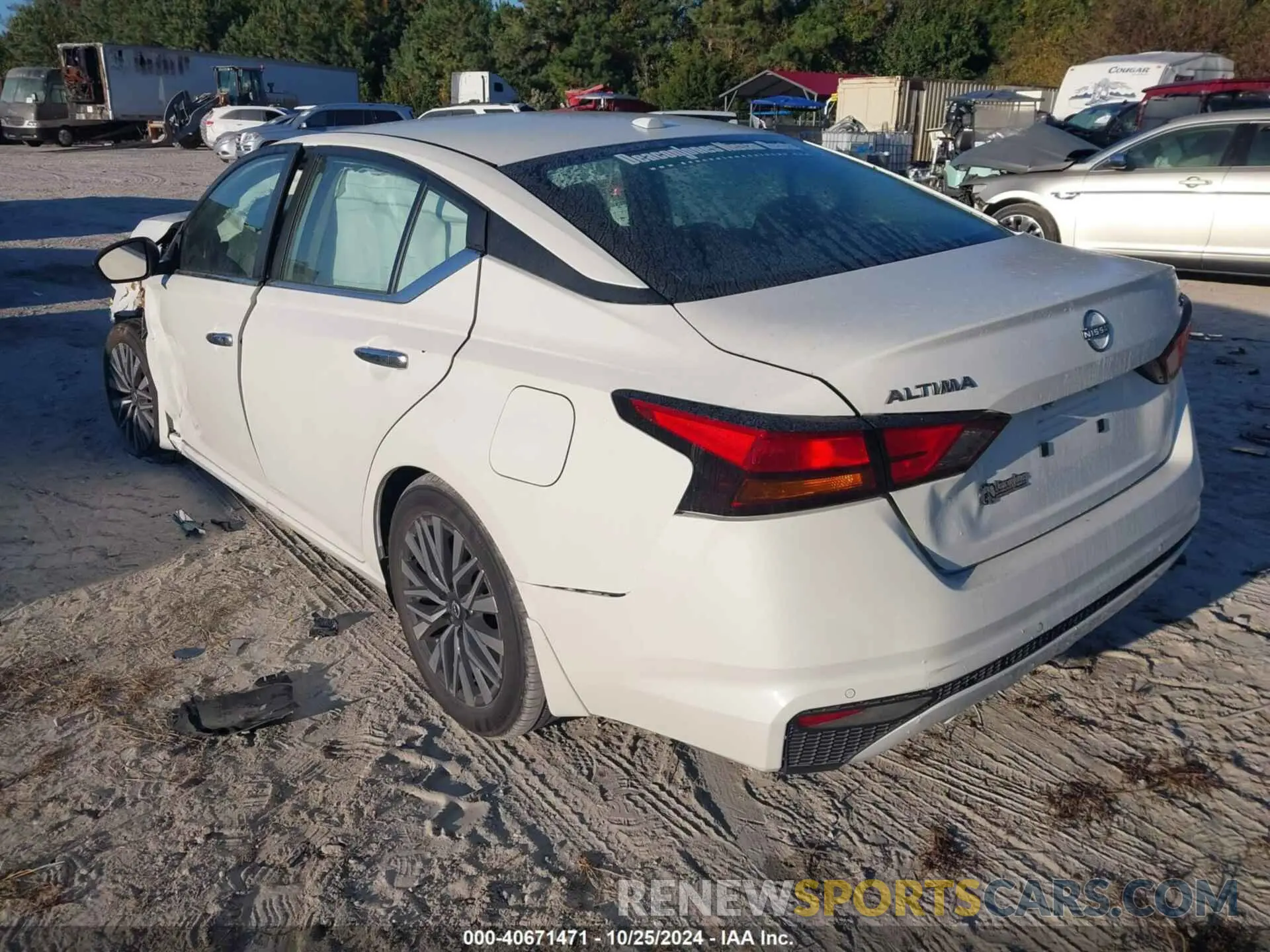 3 Photograph of a damaged car 1N4BL4DV7RN381445 NISSAN ALTIMA 2024
