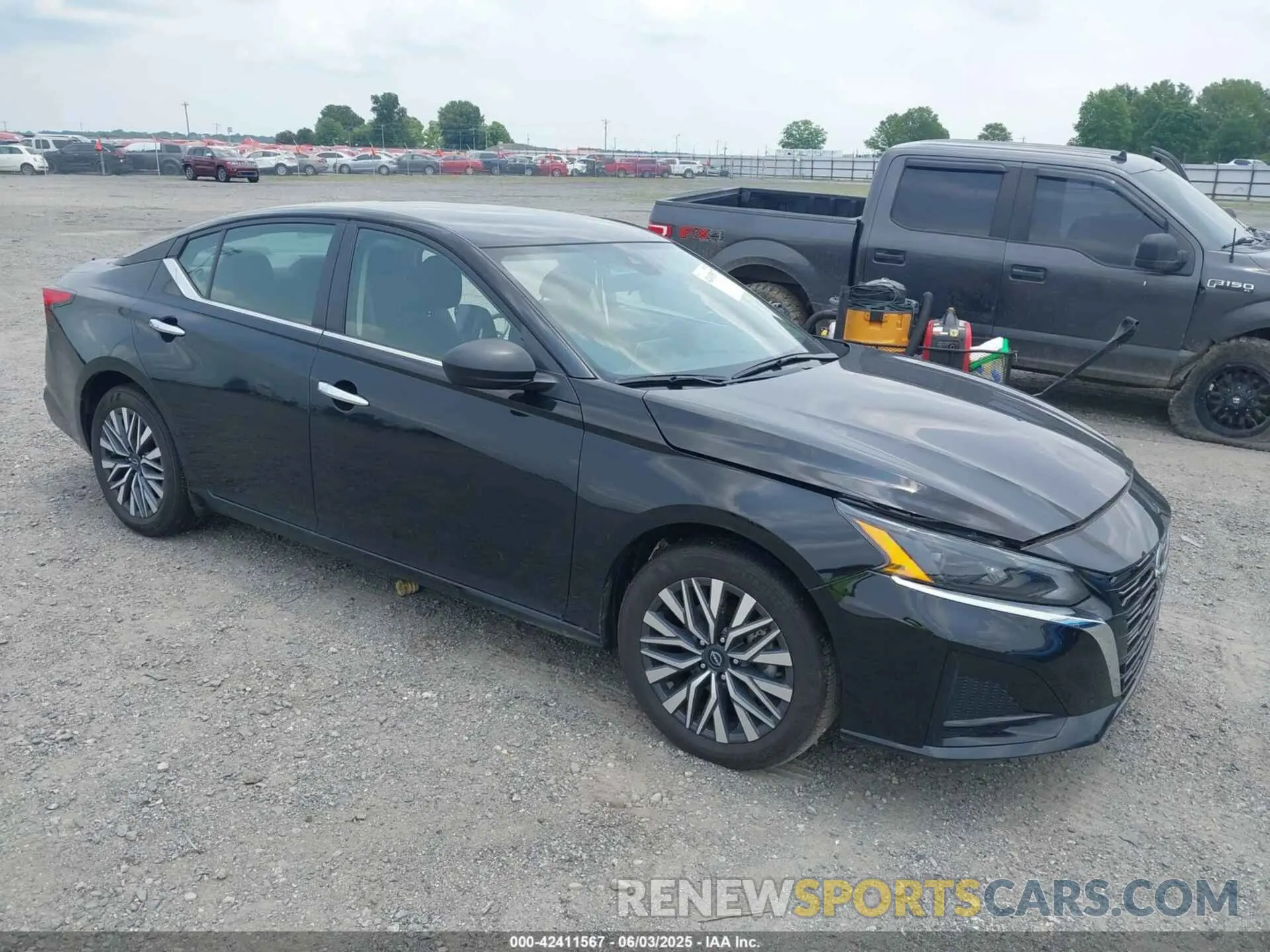 1 Photograph of a damaged car 1N4BL4DV7RN432023 NISSAN ALTIMA 2024