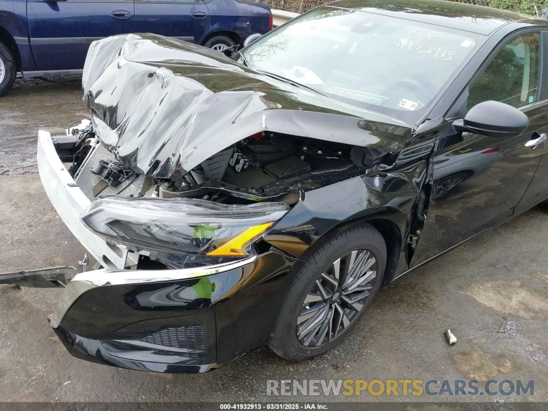 6 Photograph of a damaged car 1N4BL4DV8RN320055 NISSAN ALTIMA 2024