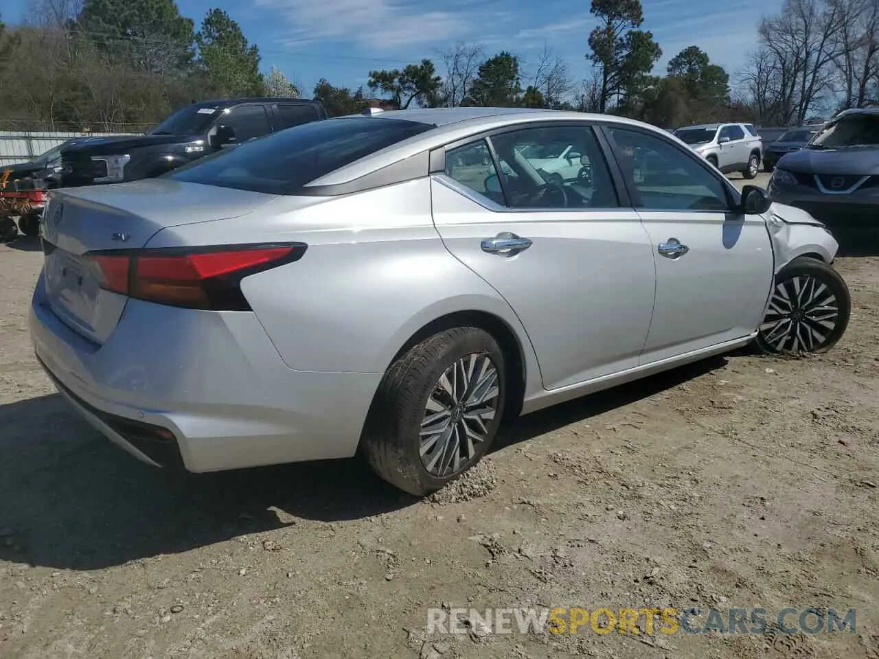 3 Photograph of a damaged car 1N4BL4DV8RN339995 NISSAN ALTIMA 2024