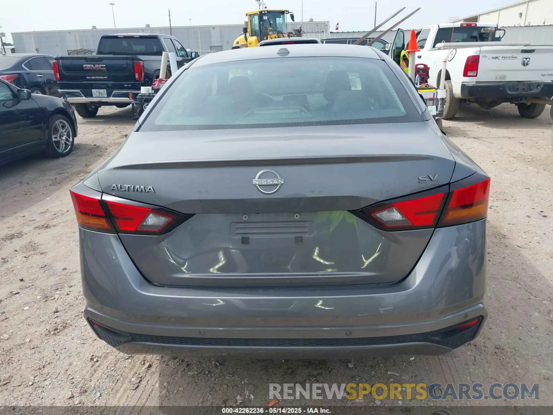 16 Photograph of a damaged car 1N4BL4DV8RN370955 NISSAN ALTIMA 2024