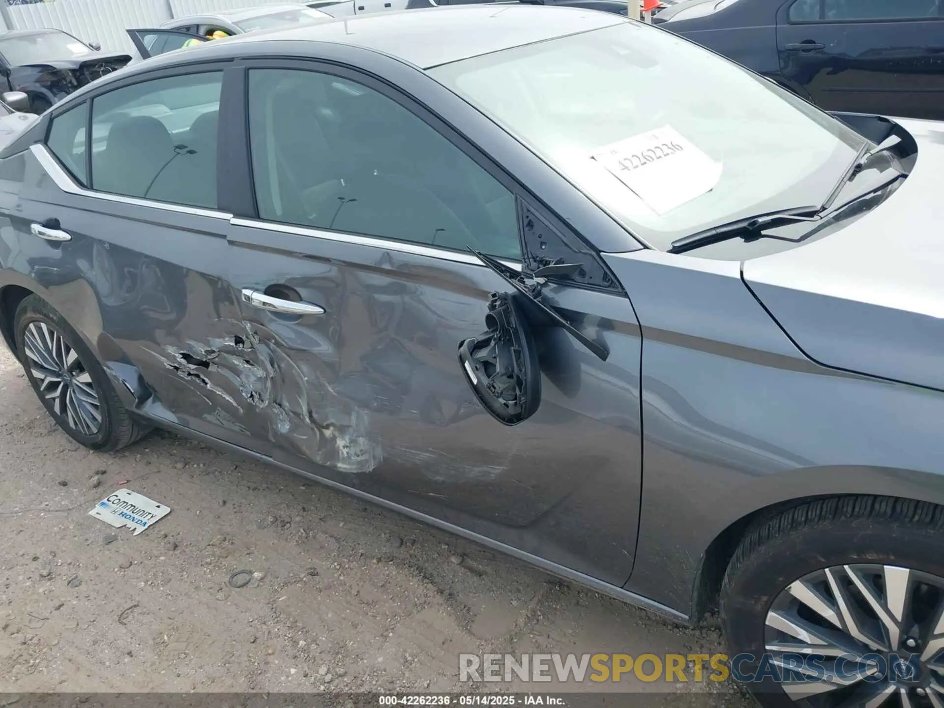 17 Photograph of a damaged car 1N4BL4DV8RN370955 NISSAN ALTIMA 2024