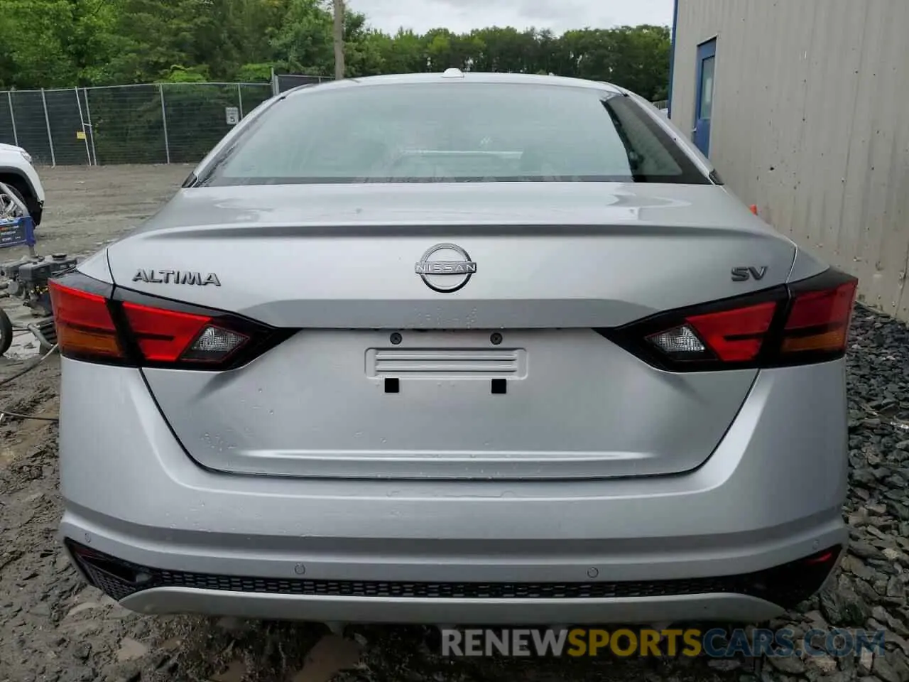 6 Photograph of a damaged car 1N4BL4DV8RN374665 NISSAN ALTIMA 2024