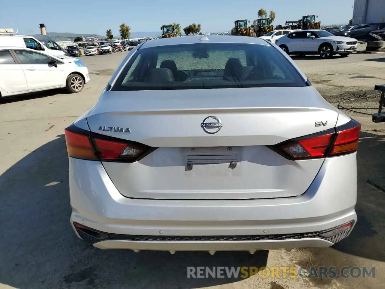 6 Photograph of a damaged car 1N4BL4DV8RN375427 NISSAN ALTIMA 2024