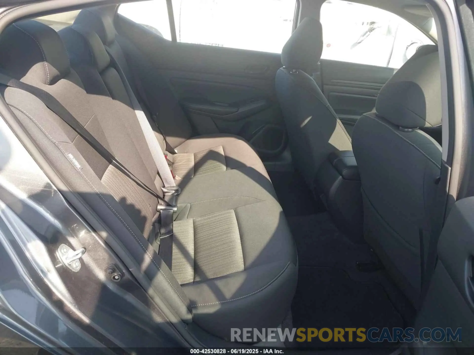 8 Photograph of a damaged car 1N4BL4DV8RN381776 NISSAN ALTIMA 2024
