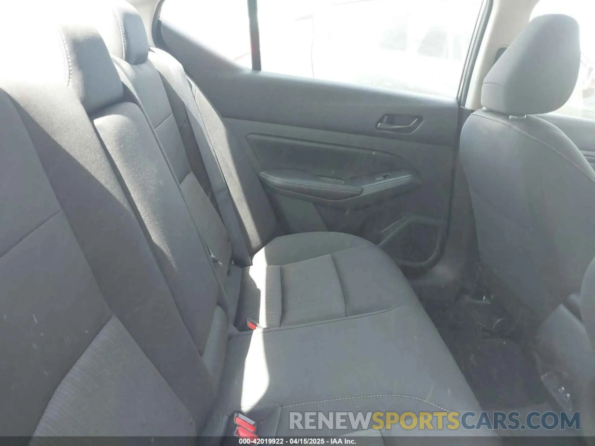 8 Photograph of a damaged car 1N4BL4DV8RN393037 NISSAN ALTIMA 2024