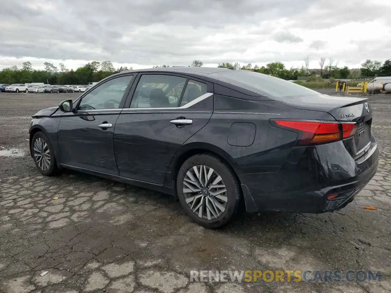 2 Photograph of a damaged car 1N4BL4DV8RN423122 NISSAN ALTIMA 2024