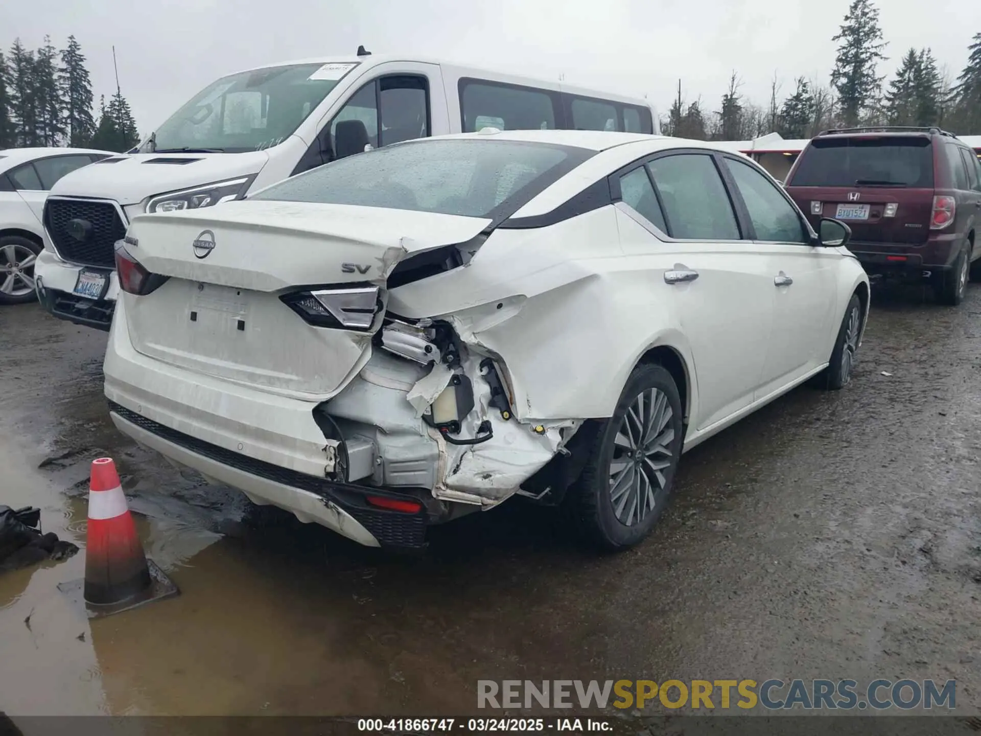 4 Photograph of a damaged car 1N4BL4DV8RN432726 NISSAN ALTIMA 2024