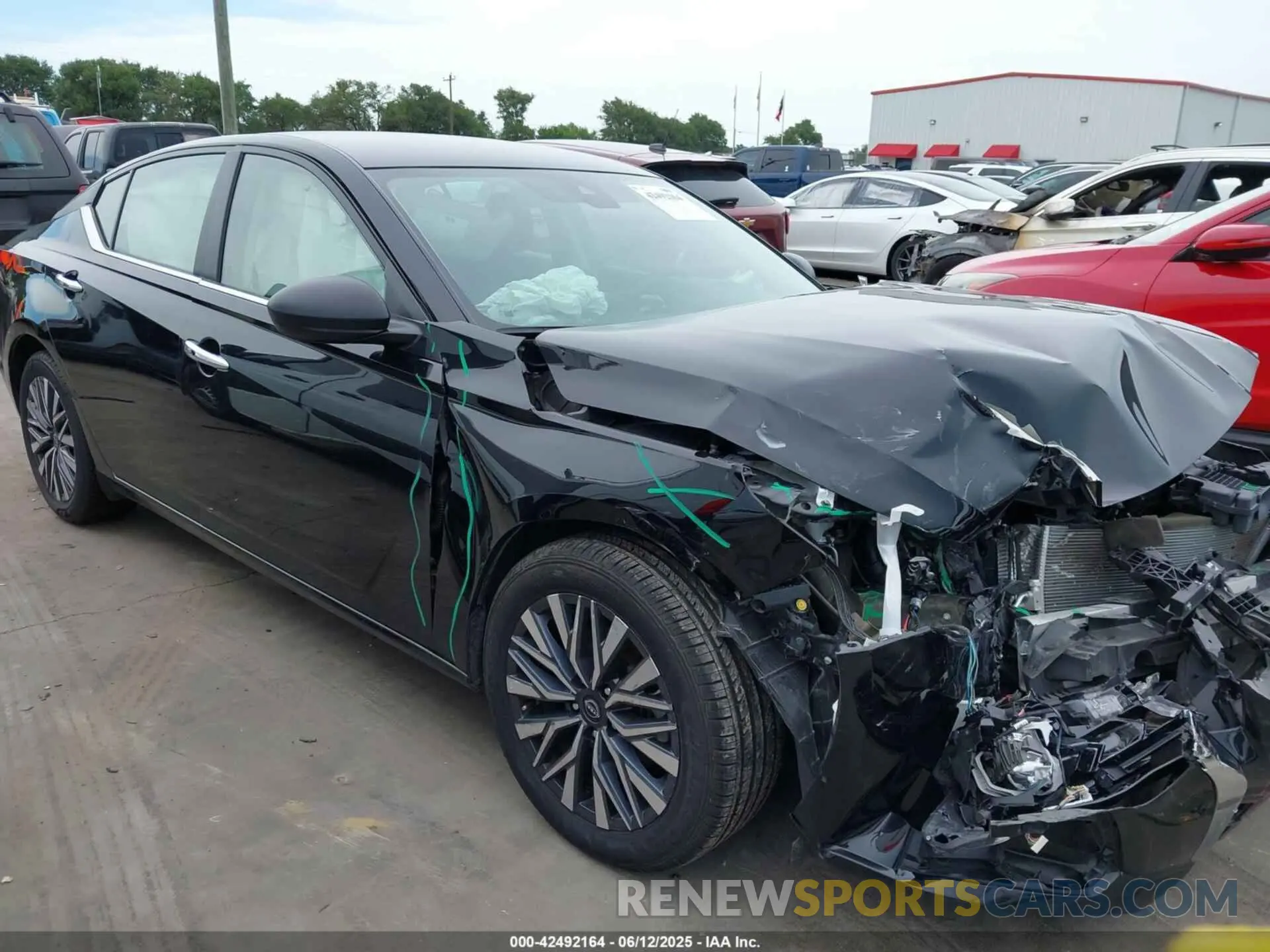 1 Photograph of a damaged car 1N4BL4DV9RN305905 NISSAN ALTIMA 2024