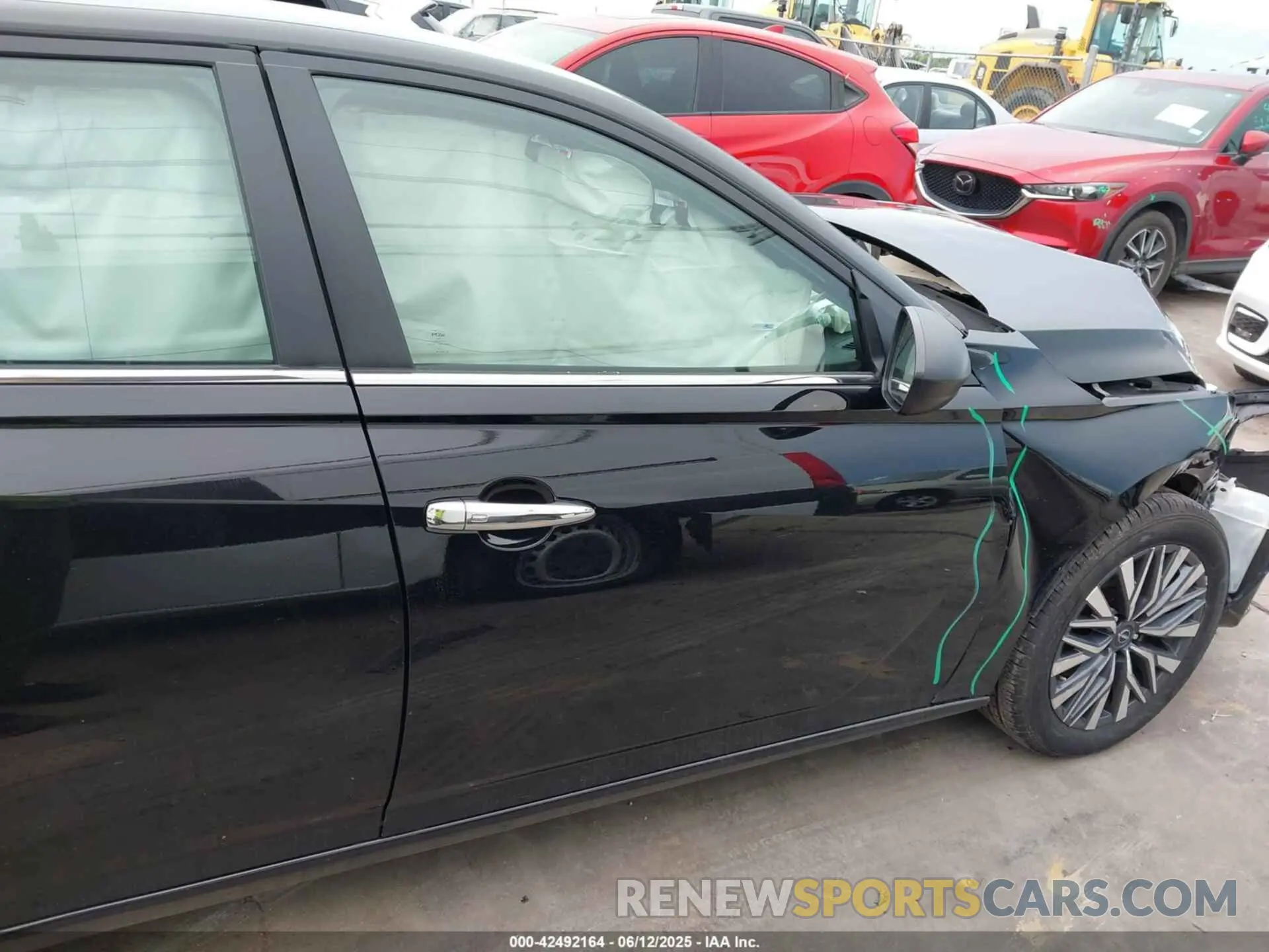14 Photograph of a damaged car 1N4BL4DV9RN305905 NISSAN ALTIMA 2024
