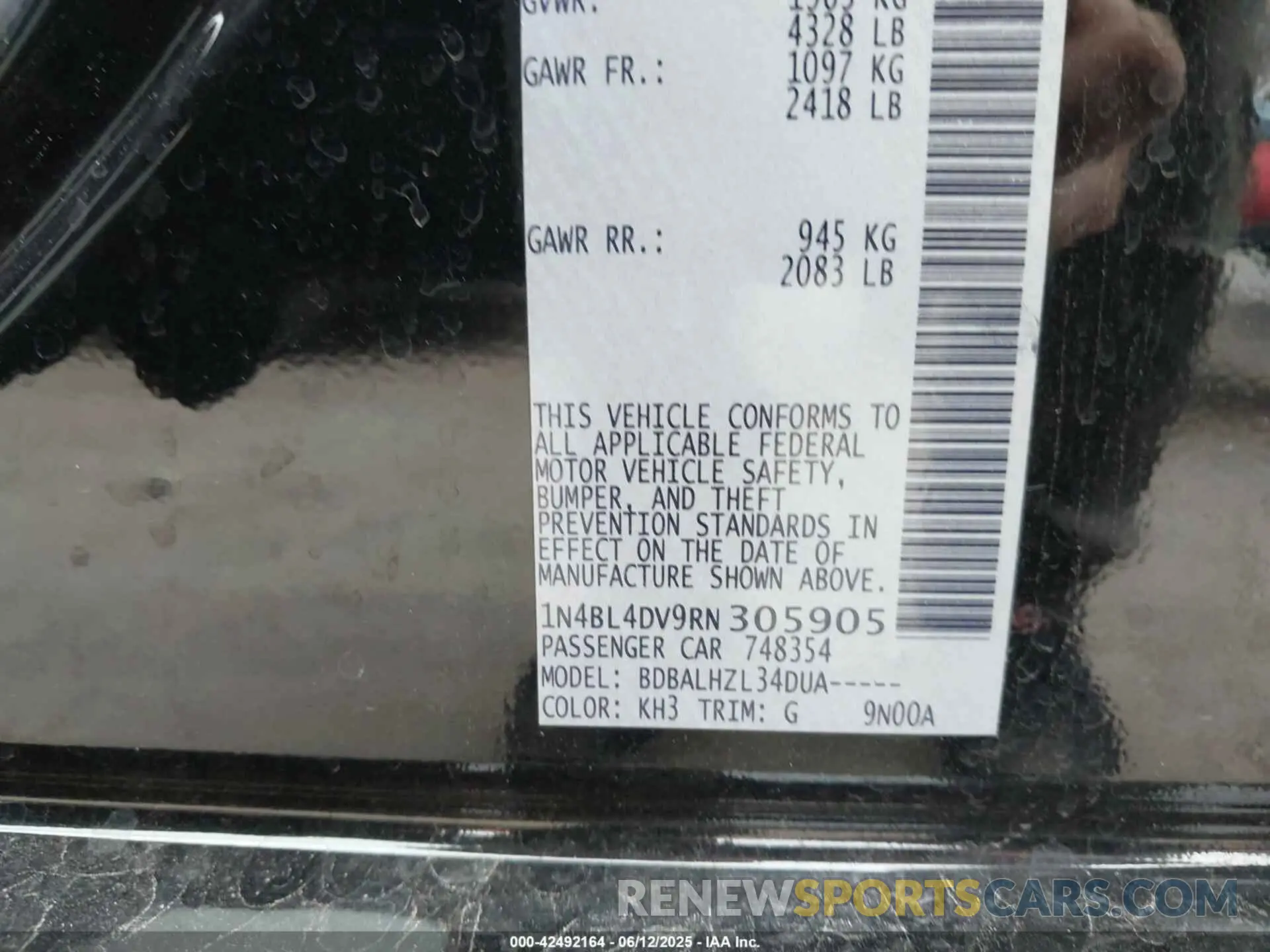 9 Photograph of a damaged car 1N4BL4DV9RN305905 NISSAN ALTIMA 2024