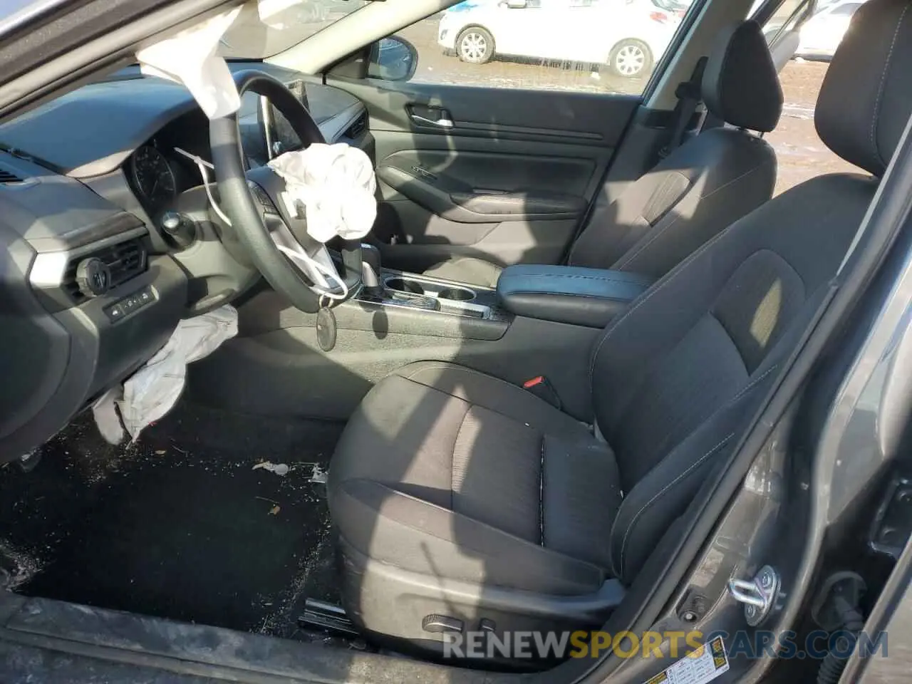 7 Photograph of a damaged car 1N4BL4DV9RN323045 NISSAN ALTIMA 2024