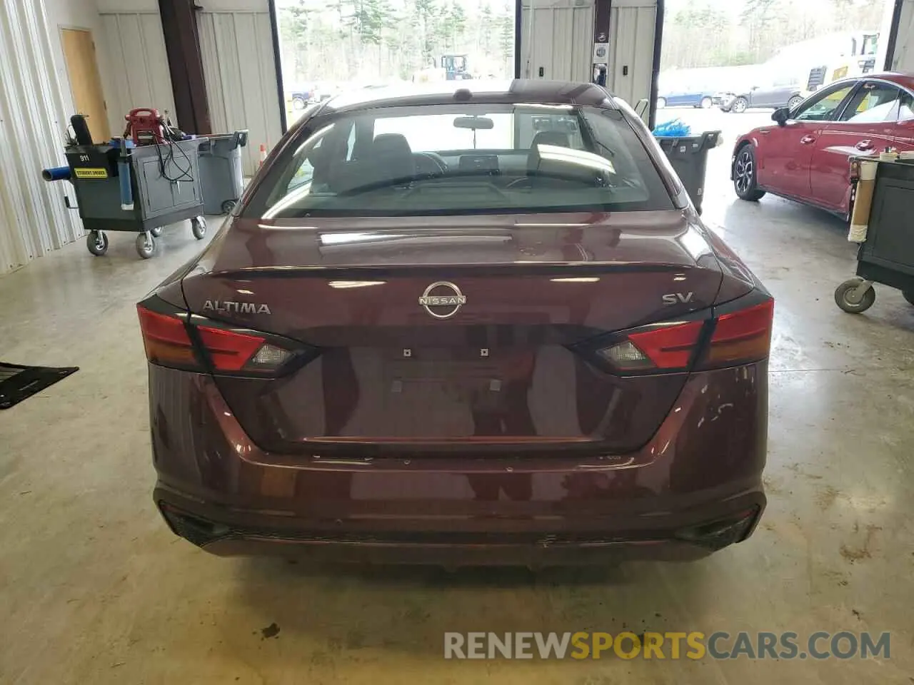 6 Photograph of a damaged car 1N4BL4DV9RN336832 NISSAN ALTIMA 2024