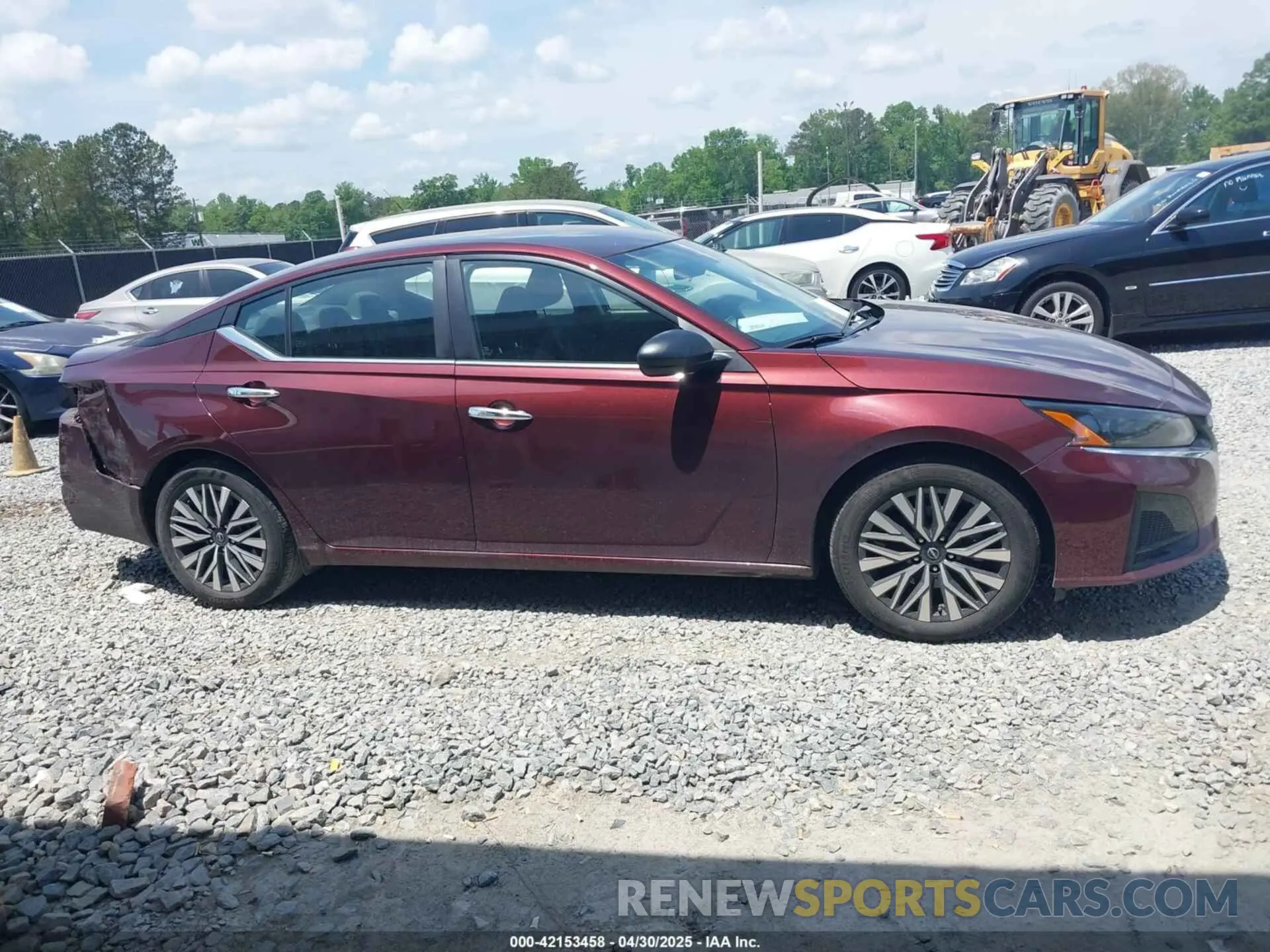 13 Photograph of a damaged car 1N4BL4DV9RN358202 NISSAN ALTIMA 2024