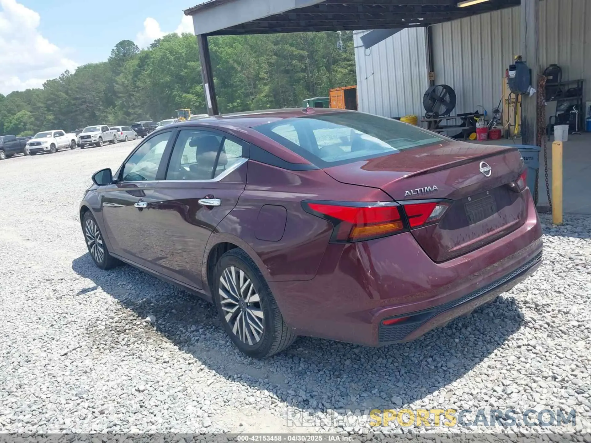 3 Photograph of a damaged car 1N4BL4DV9RN358202 NISSAN ALTIMA 2024