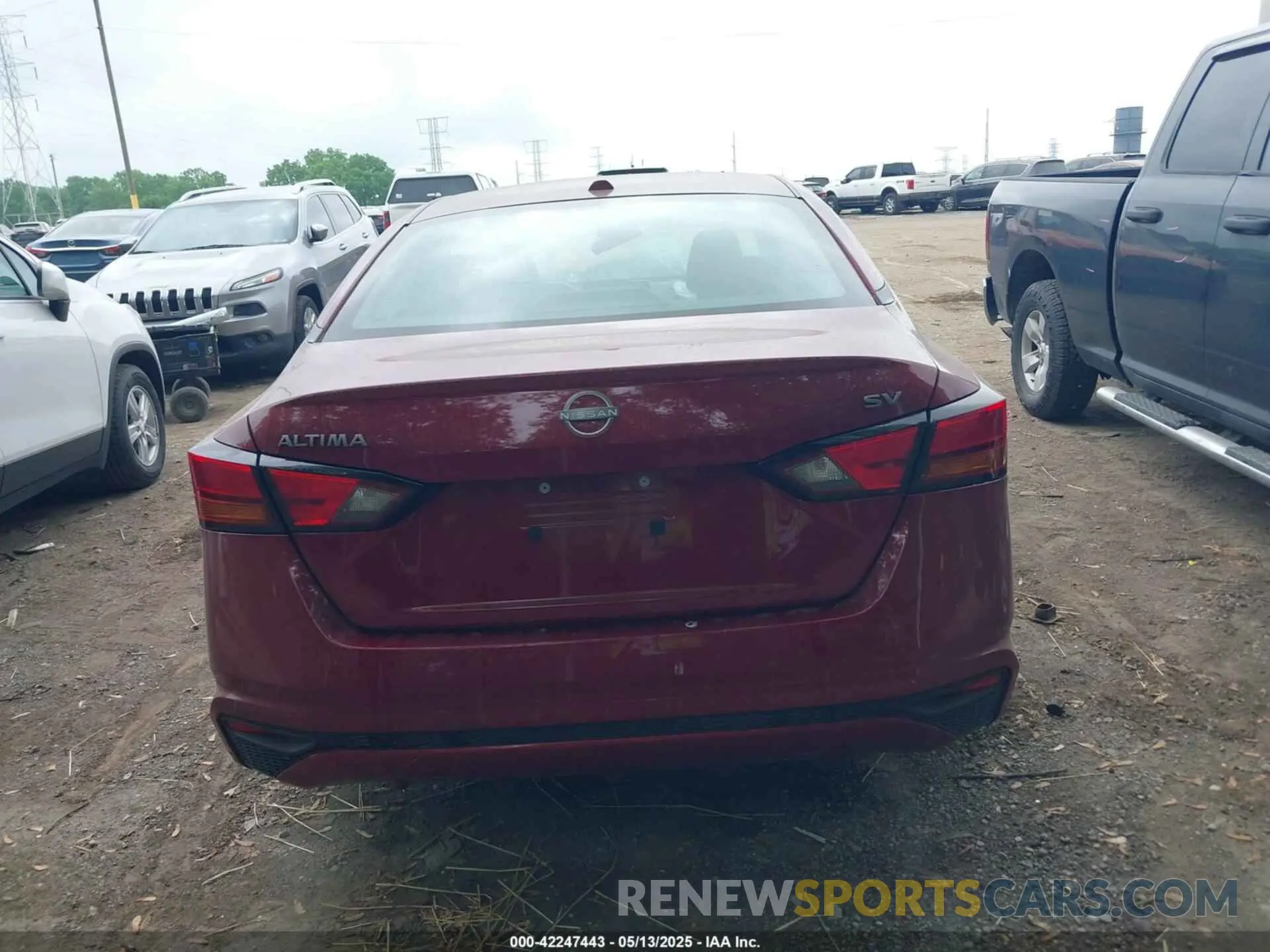 16 Photograph of a damaged car 1N4BL4DV9RN367420 NISSAN ALTIMA 2024