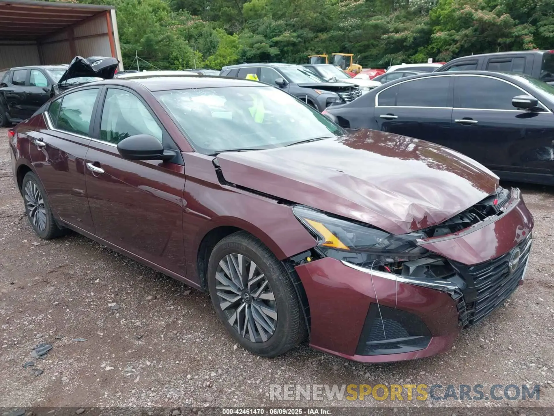 1 Photograph of a damaged car 1N4BL4DV9RN372620 NISSAN ALTIMA 2024