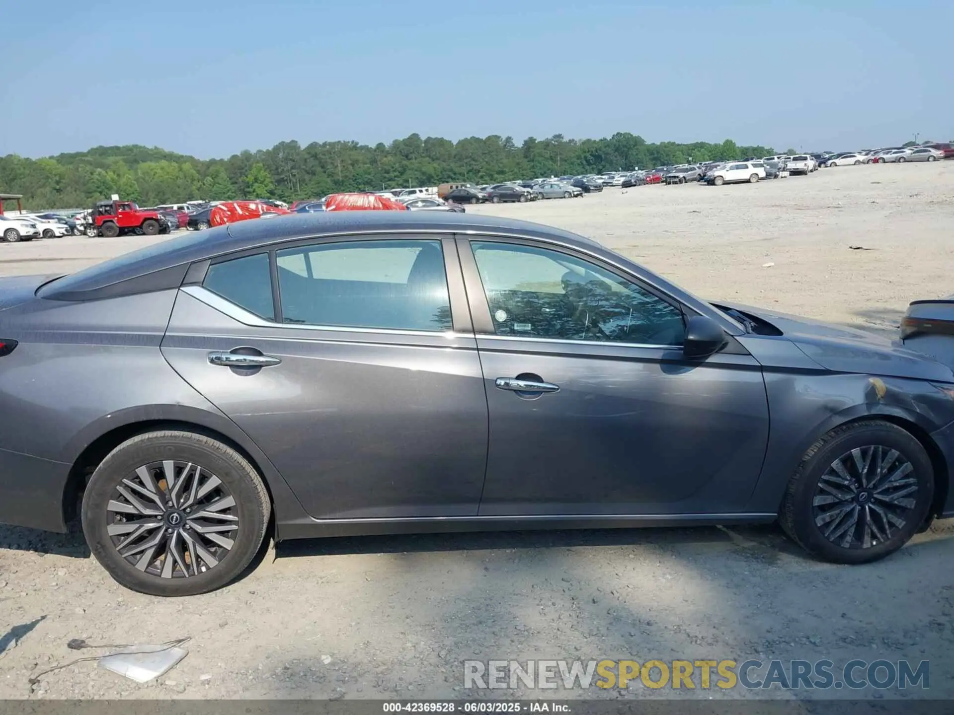 13 Photograph of a damaged car 1N4BL4DV9RN381317 NISSAN ALTIMA 2024