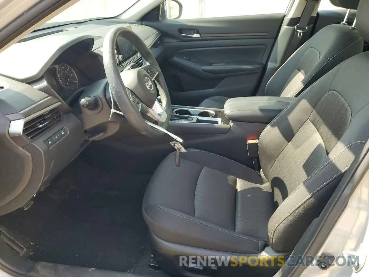 7 Photograph of a damaged car 1N4BL4DV9RN390941 NISSAN ALTIMA 2024