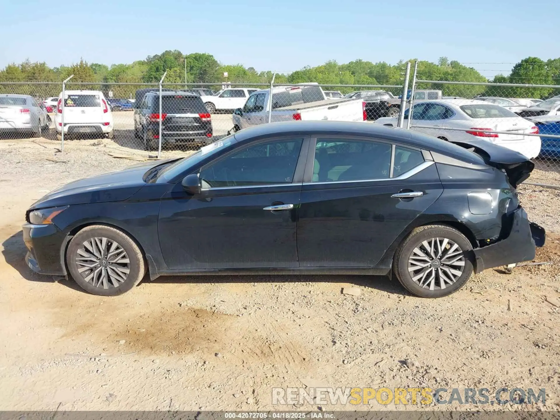 14 Photograph of a damaged car 1N4BL4DV9RN404028 NISSAN ALTIMA 2024