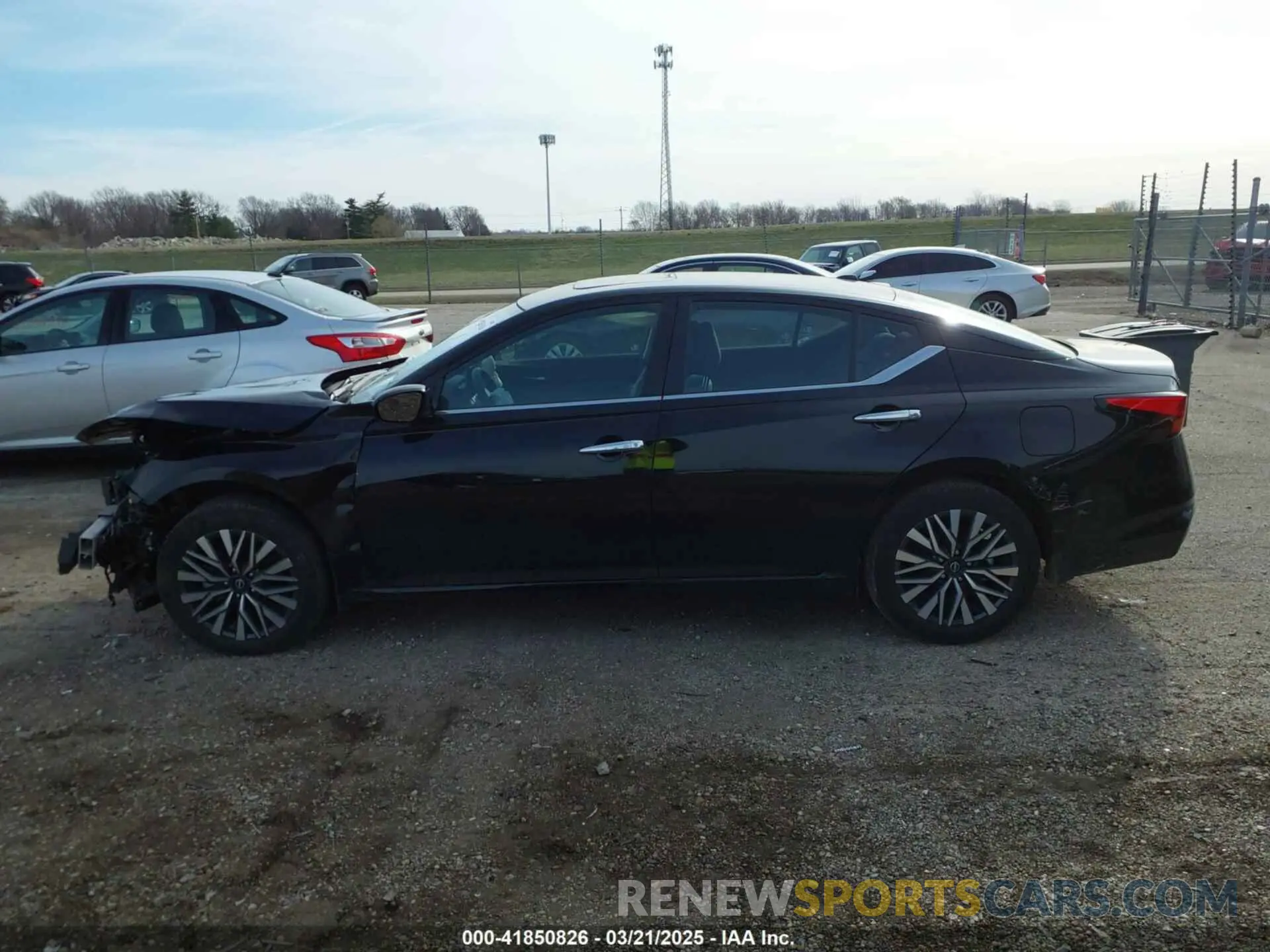 15 Photograph of a damaged car 1N4BL4DV9RN419886 NISSAN ALTIMA 2024