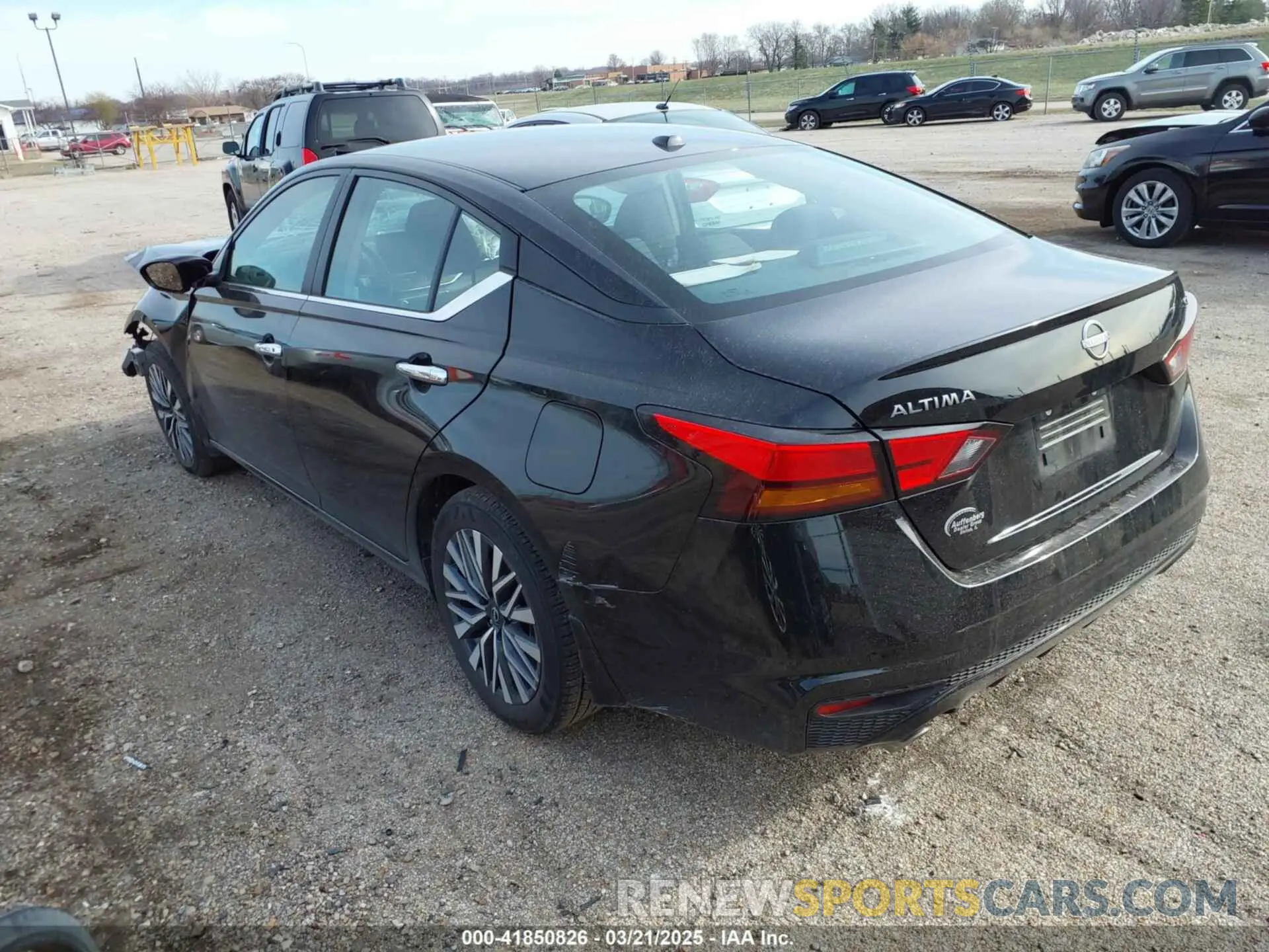 3 Photograph of a damaged car 1N4BL4DV9RN419886 NISSAN ALTIMA 2024