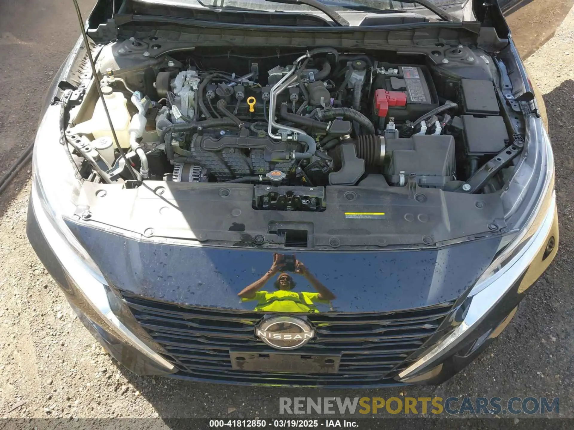 10 Photograph of a damaged car 1N4BL4DVXRN321854 NISSAN ALTIMA 2024