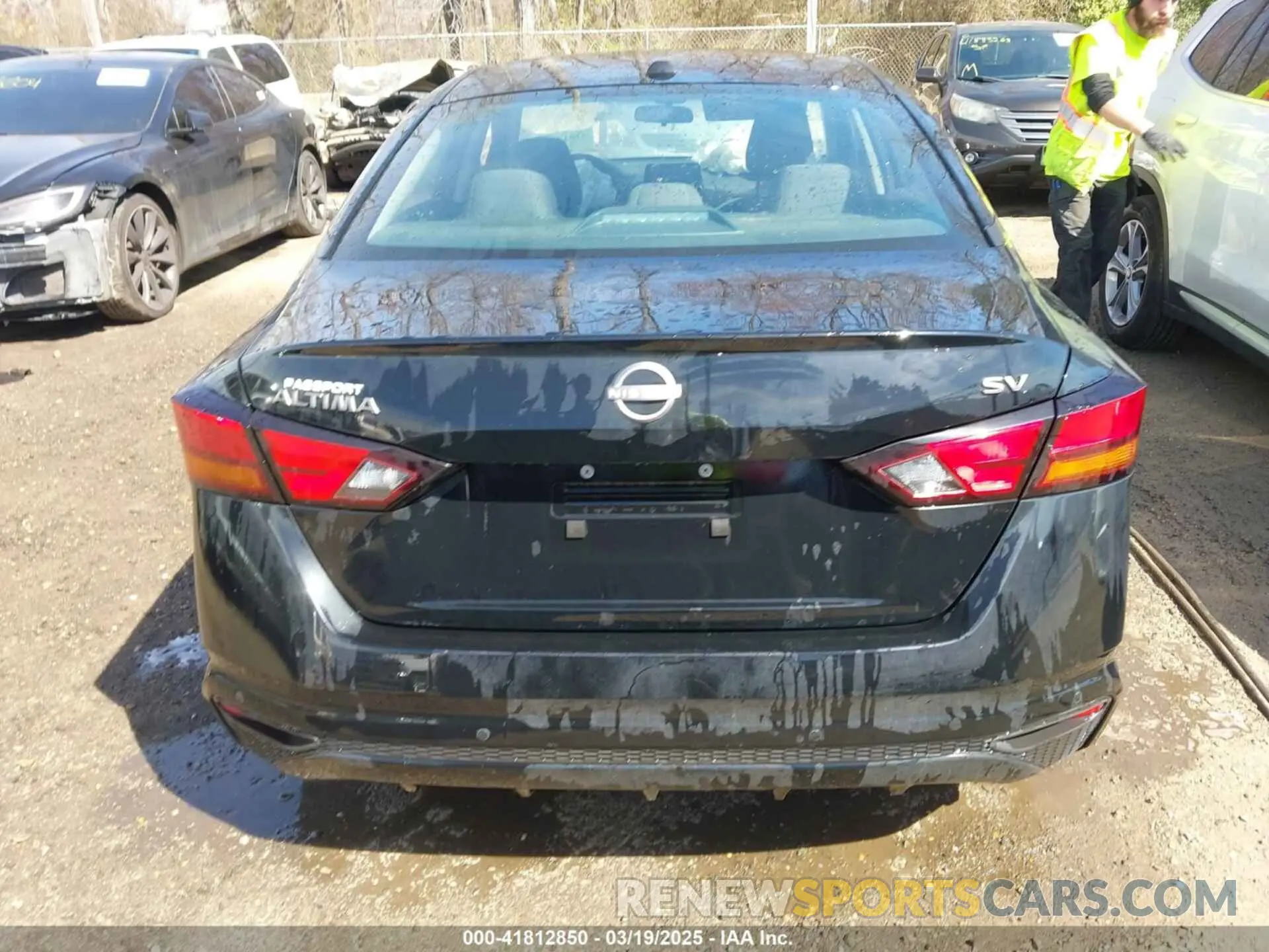 16 Photograph of a damaged car 1N4BL4DVXRN321854 NISSAN ALTIMA 2024