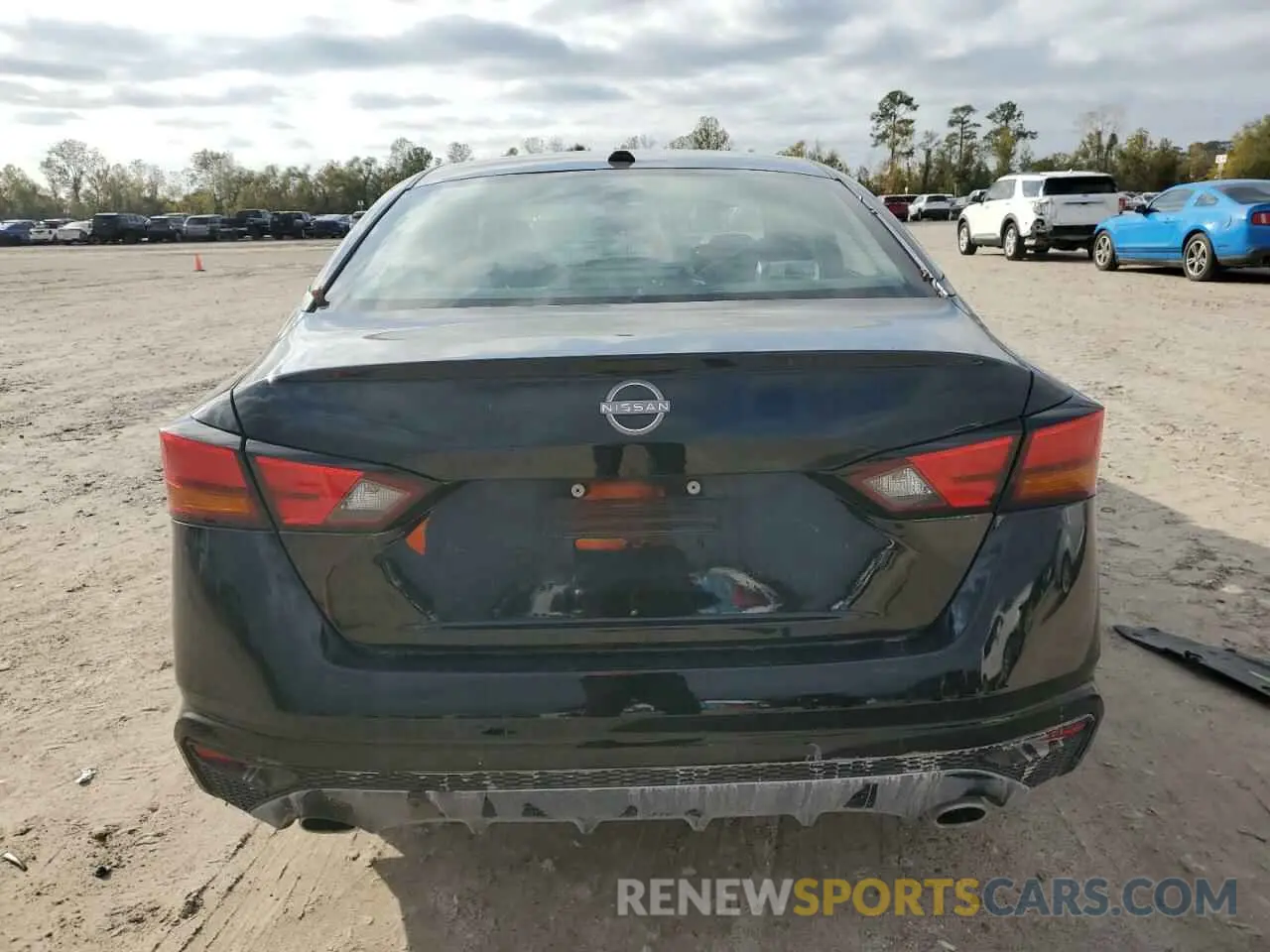 6 Photograph of a damaged car 1N4BL4DVXRN324804 NISSAN ALTIMA 2024