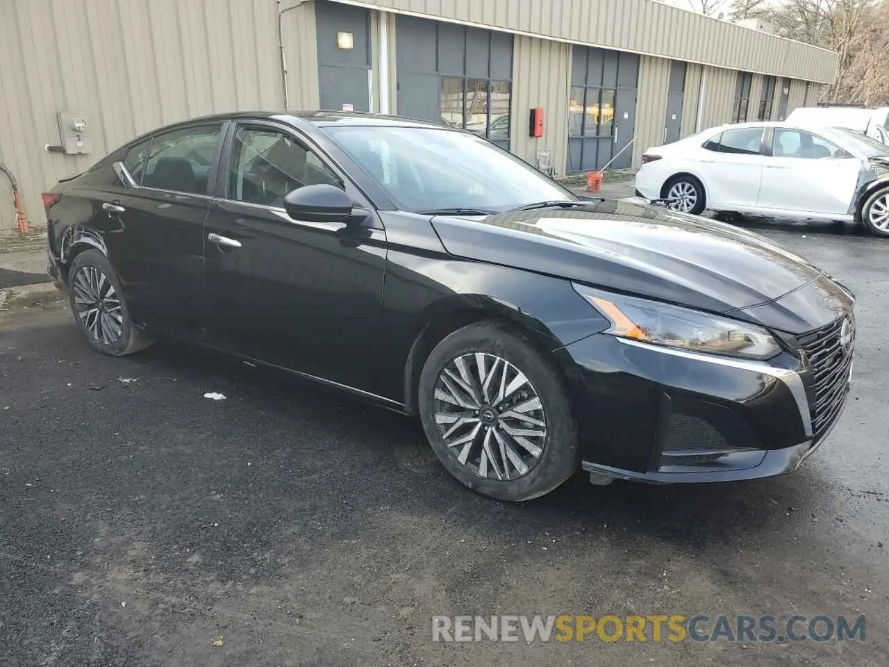 4 Photograph of a damaged car 1N4BL4DVXRN324866 NISSAN ALTIMA 2024