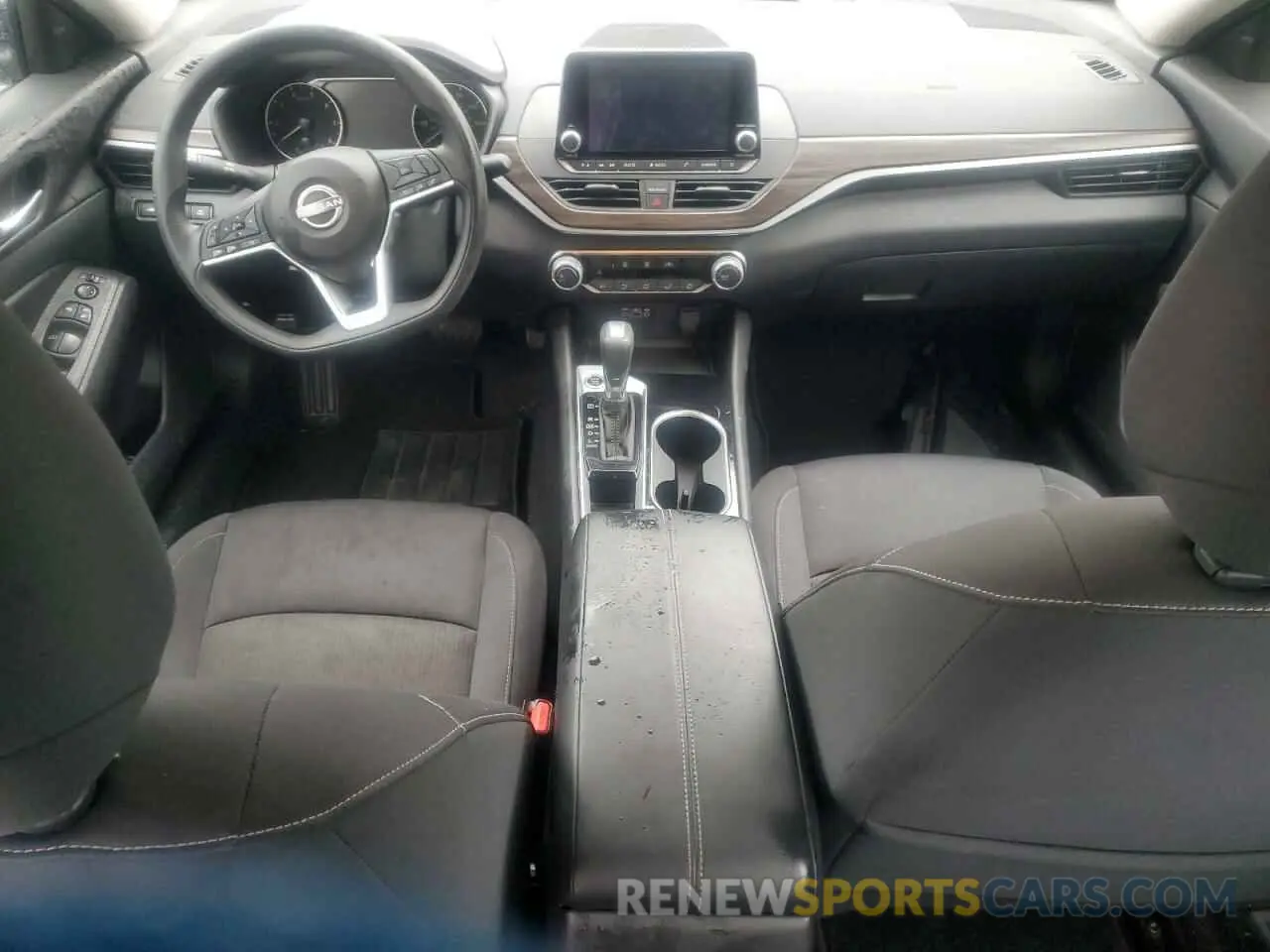 8 Photograph of a damaged car 1N4BL4DVXRN332028 NISSAN ALTIMA 2024