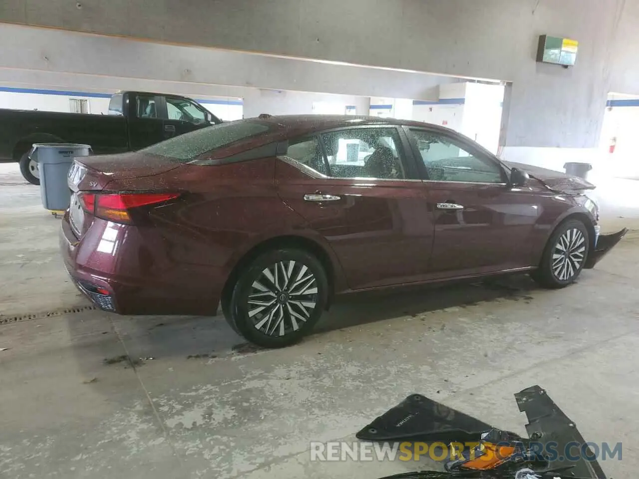 3 Photograph of a damaged car 1N4BL4DVXRN357124 NISSAN ALTIMA 2024