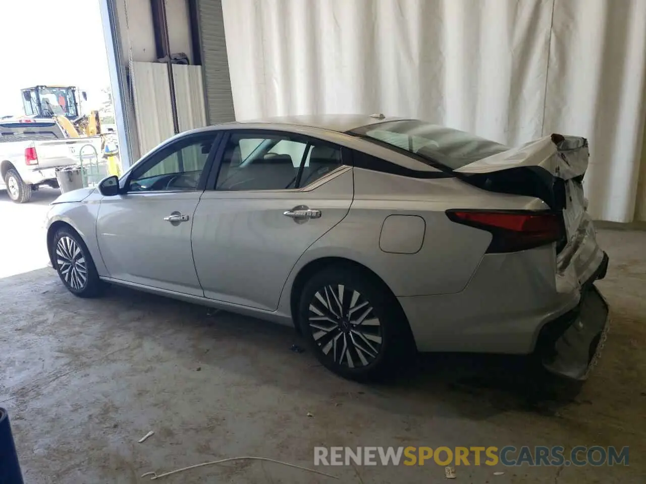 2 Photograph of a damaged car 1N4BL4DVXRN379124 NISSAN ALTIMA 2024
