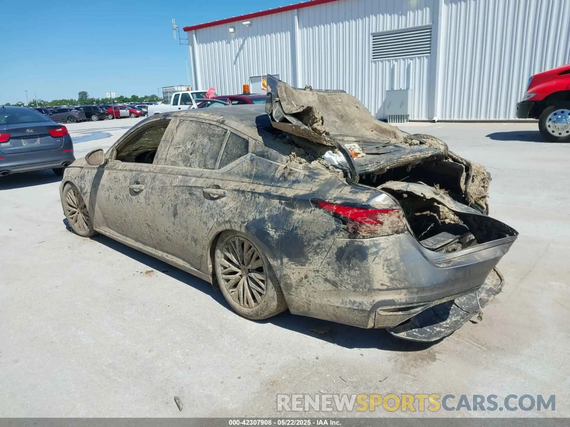 3 Photograph of a damaged car 1N4BL4DVXRN401249 NISSAN ALTIMA 2024