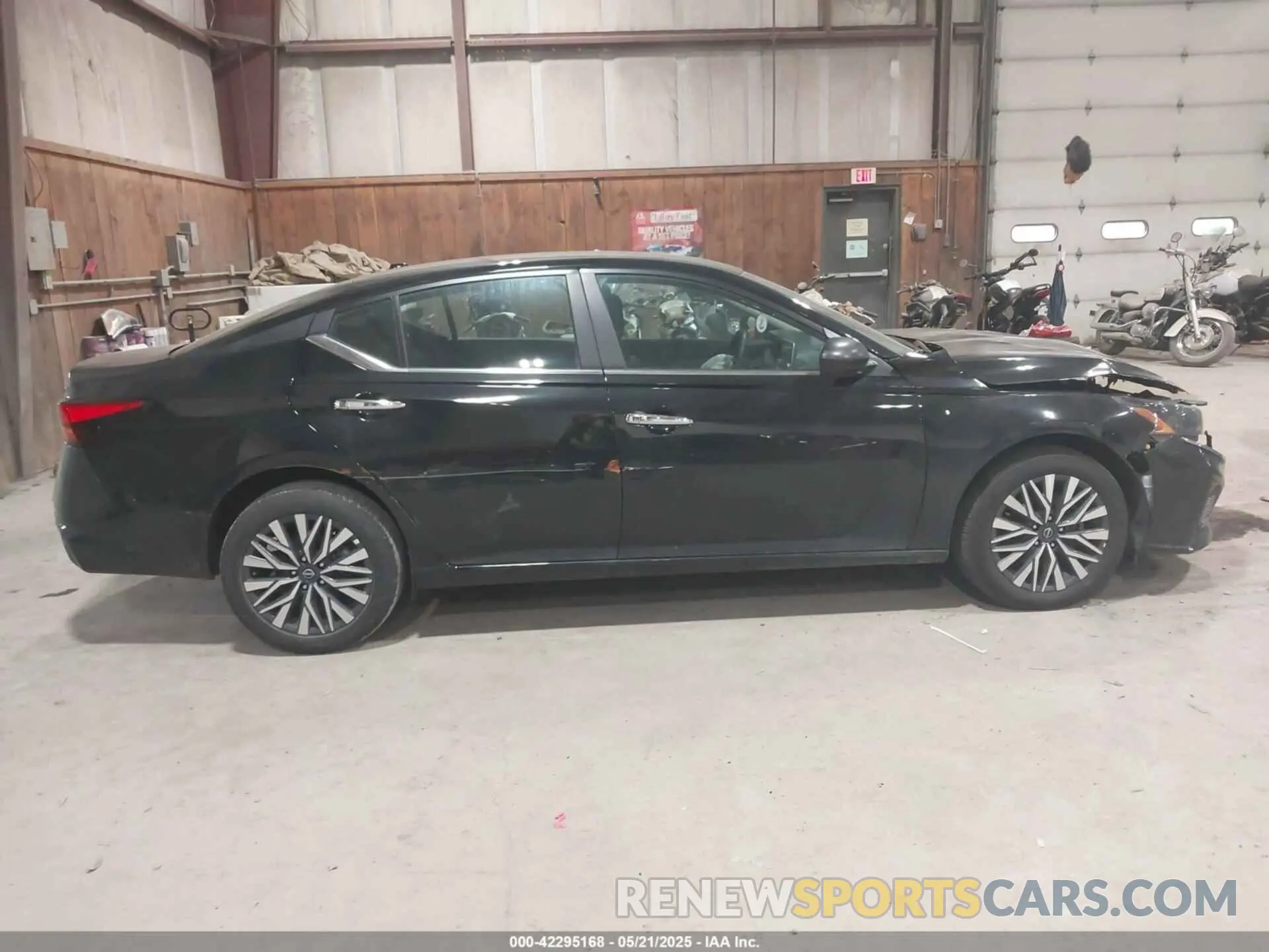 13 Photograph of a damaged car 1N4BL4DW0RN425388 NISSAN ALTIMA 2024