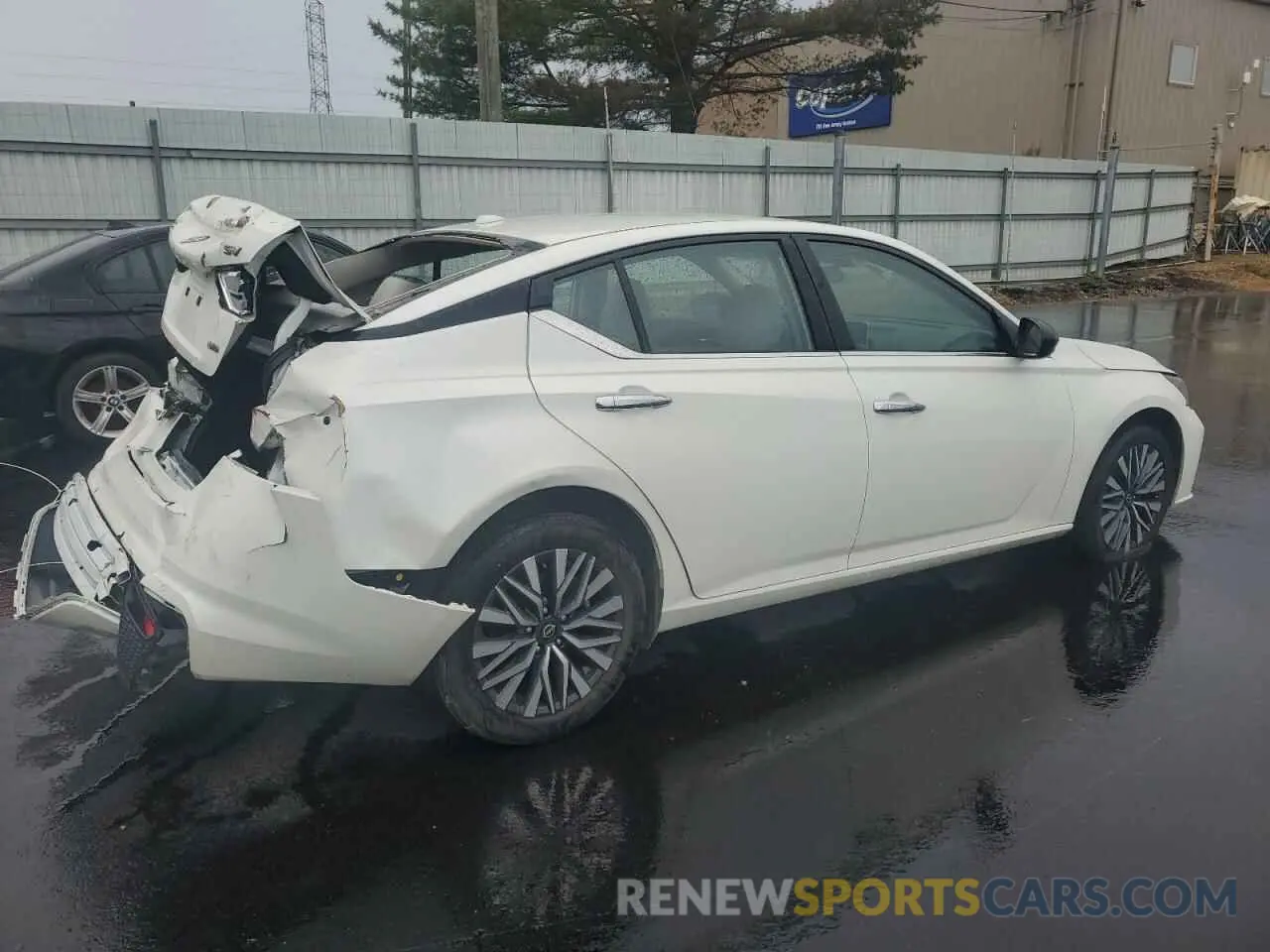 3 Photograph of a damaged car 1N4BL4DW2RN337555 NISSAN ALTIMA 2024