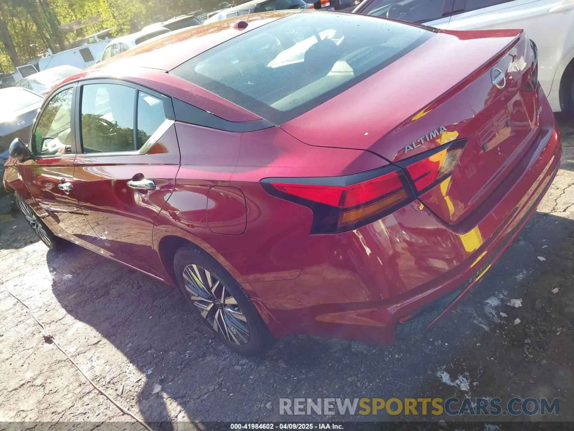 3 Photograph of a damaged car 1N4BL4DW2RN417180 NISSAN ALTIMA 2024