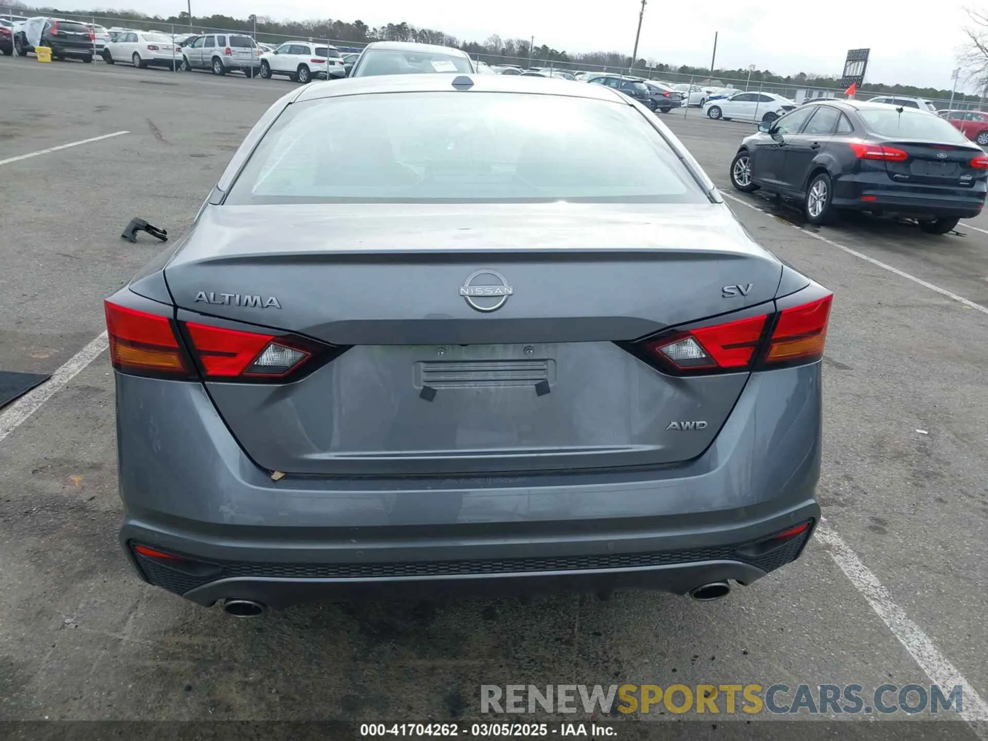 15 Photograph of a damaged car 1N4BL4DW3RN323941 NISSAN ALTIMA 2024