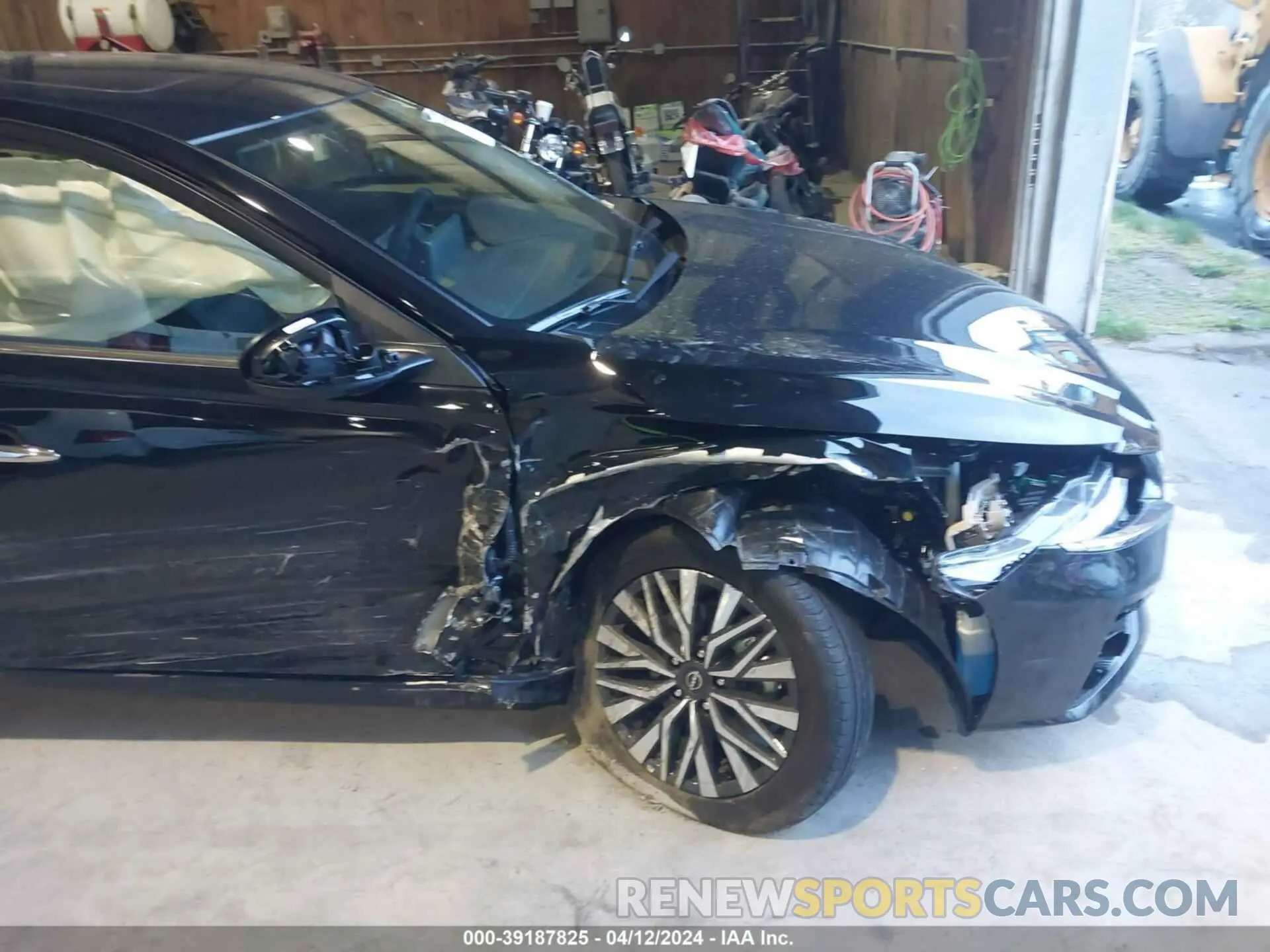 6 Photograph of a damaged car 1N4BL4DW3RN341792 NISSAN ALTIMA 2024