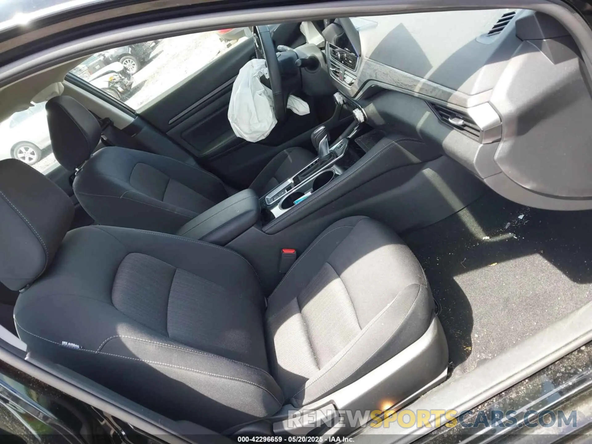 5 Photograph of a damaged car 1N4BL4DW4RN395263 NISSAN ALTIMA 2024