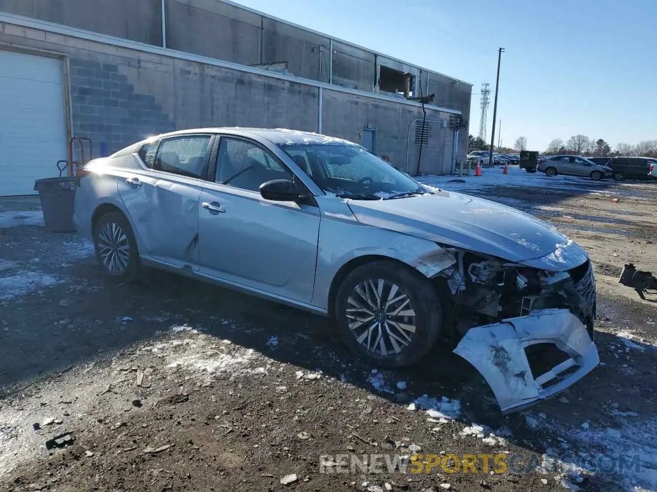 4 Photograph of a damaged car 1N4BL4DW5RN359498 NISSAN ALTIMA 2024