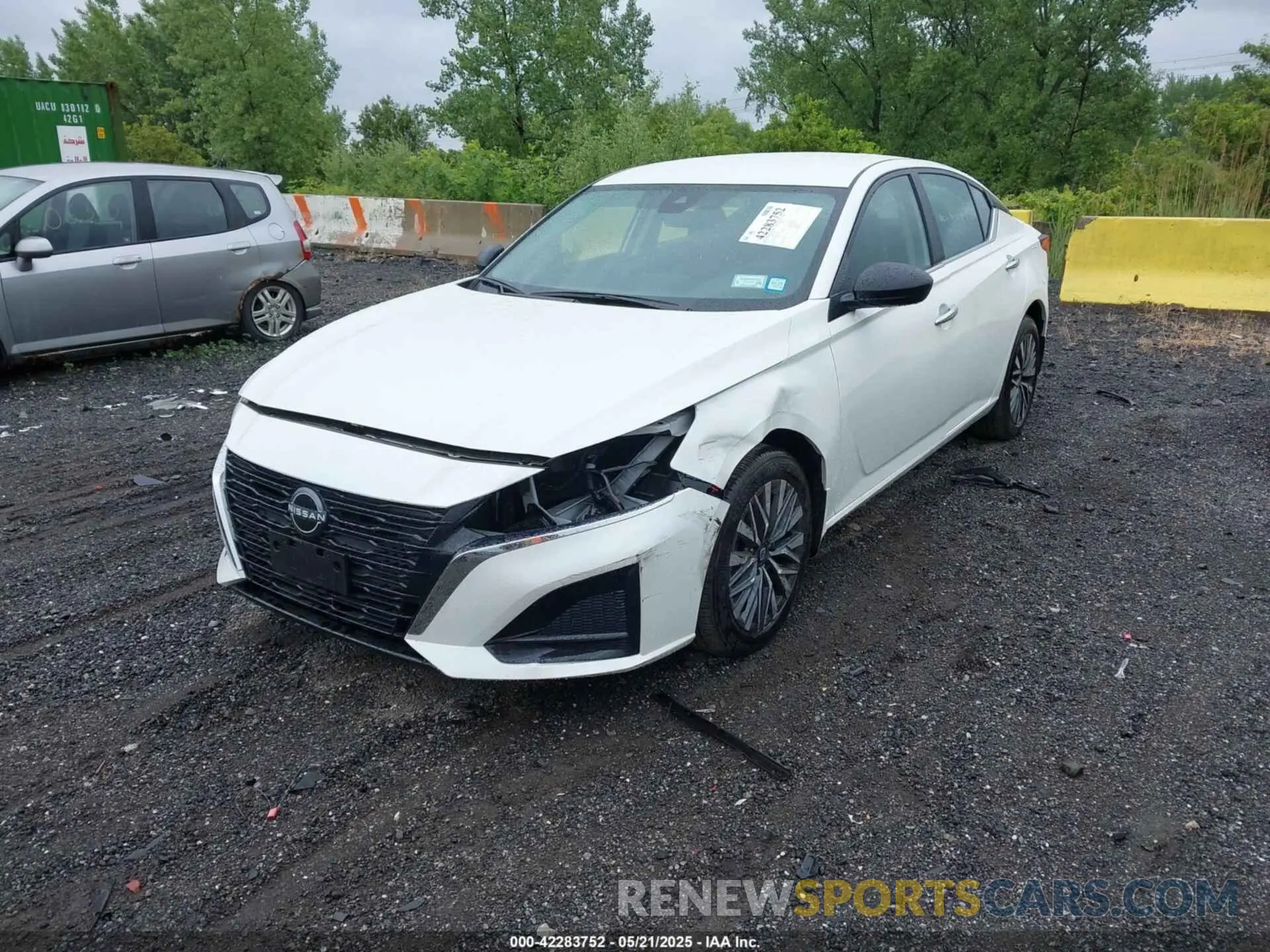 2 Photograph of a damaged car 1N4BL4DW5RN386605 NISSAN ALTIMA 2024