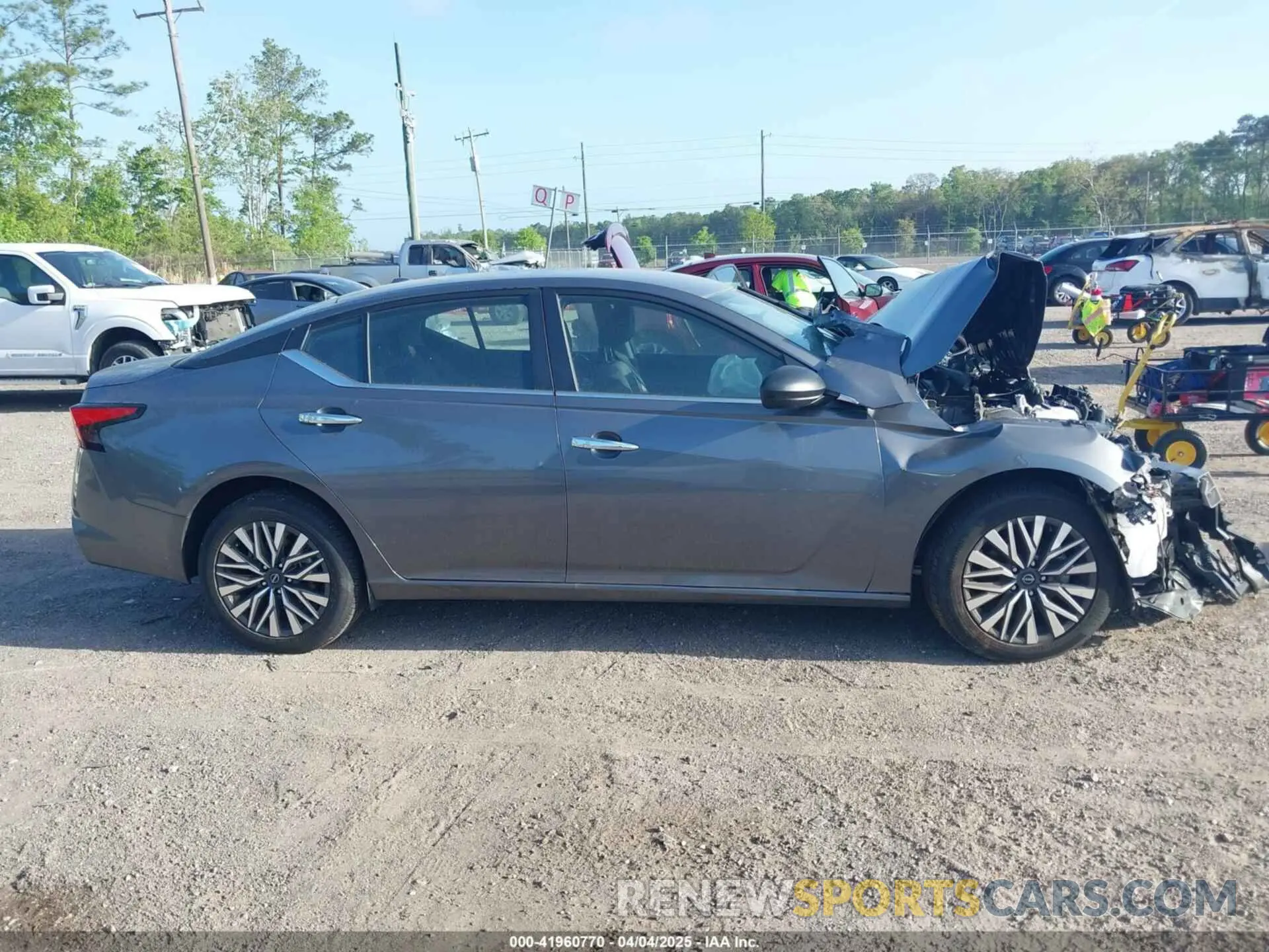 13 Photograph of a damaged car 1N4BL4DW6RN362216 NISSAN ALTIMA 2024