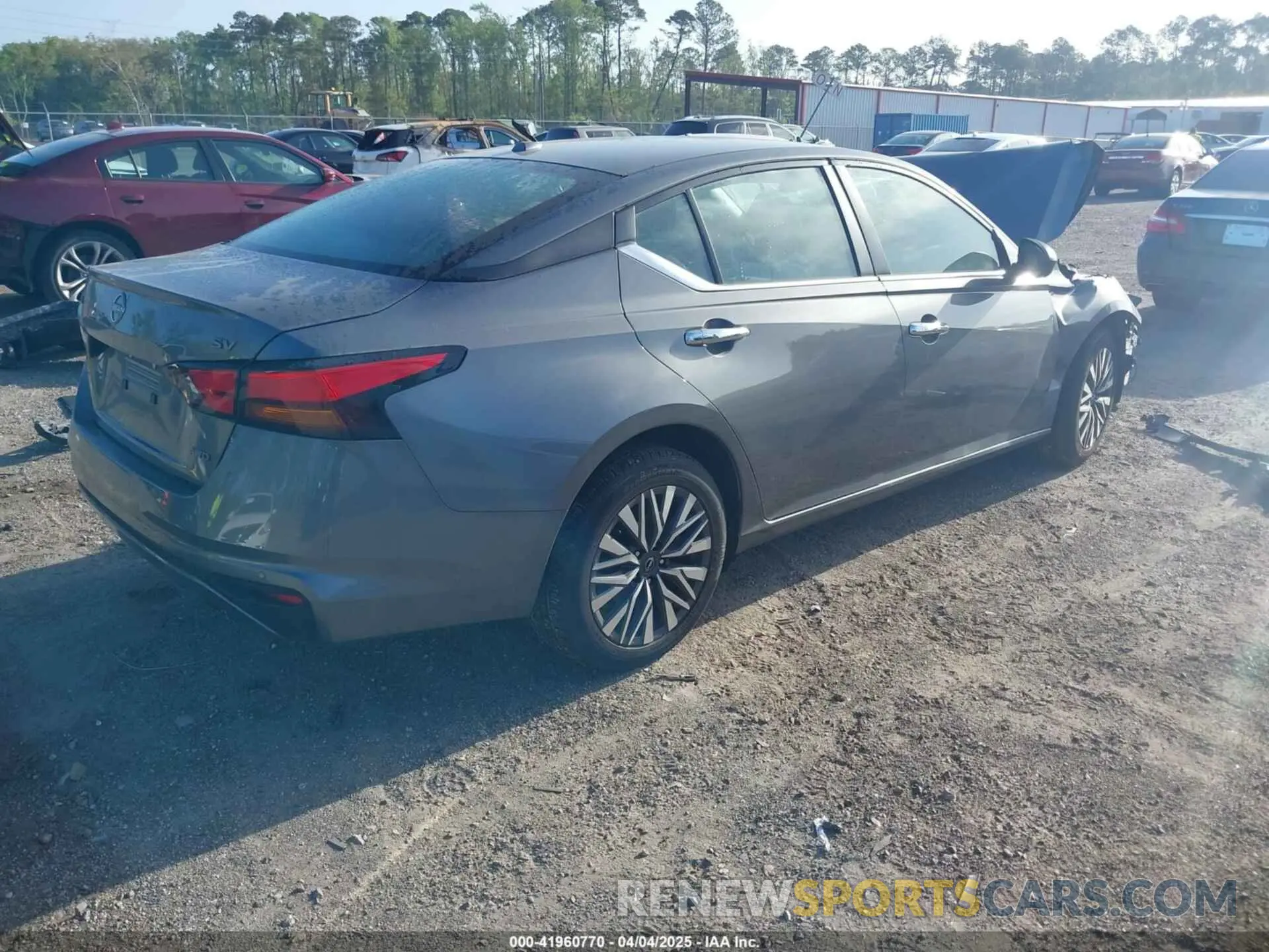 4 Photograph of a damaged car 1N4BL4DW6RN362216 NISSAN ALTIMA 2024
